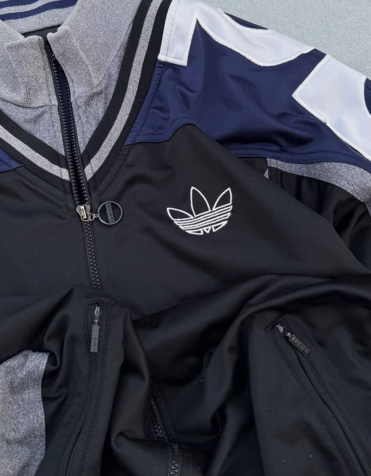 Vintage Vintage Adidas 1980s Track Jacket Big Logo Size US M / EU 48-50 / 2 - 6 Thumbnail