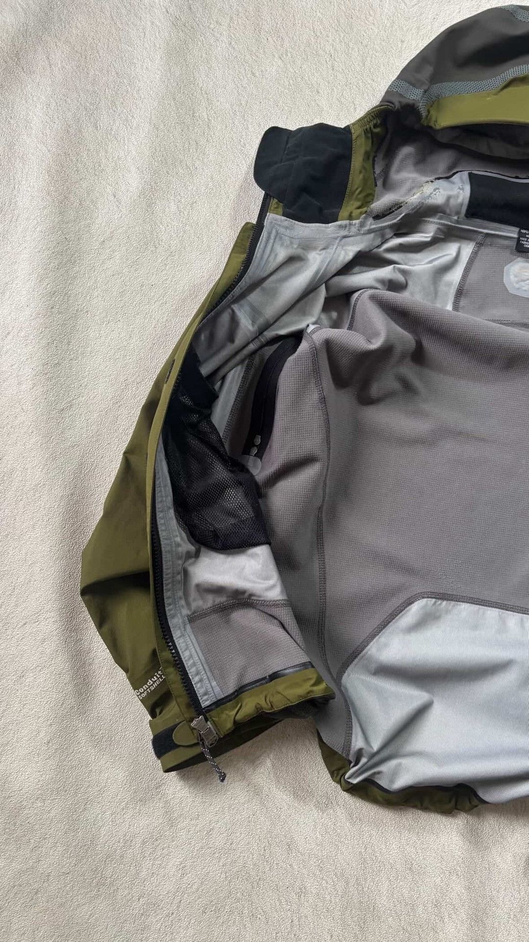 Vintage Vintage MHW 2000s Technical Conduit Jacket Size US M / EU 48-50 / 2 - 7 Thumbnail