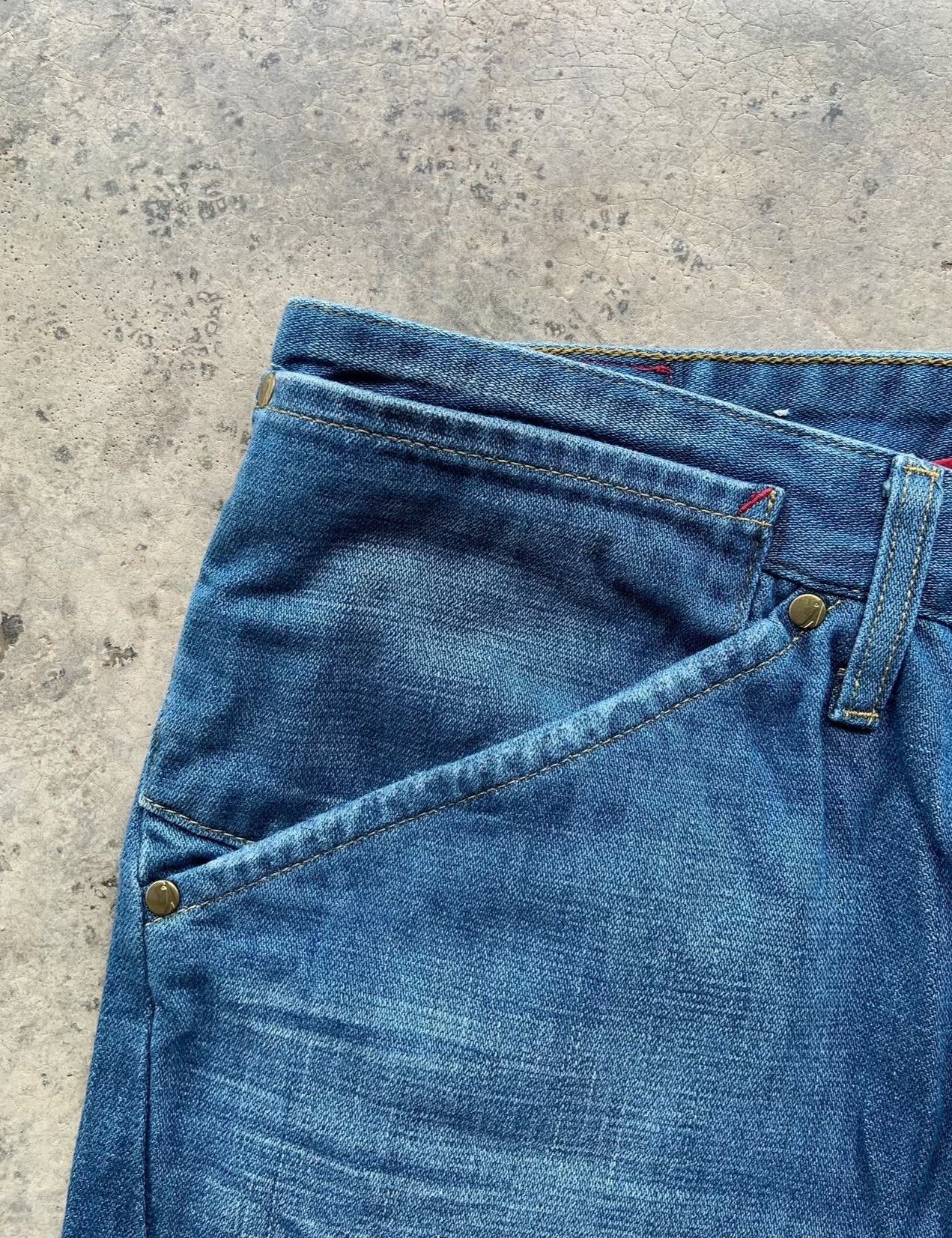 Vintage Vintage 2000s Levi's Engineered Jeans Size US 35 - 3 Thumbnail