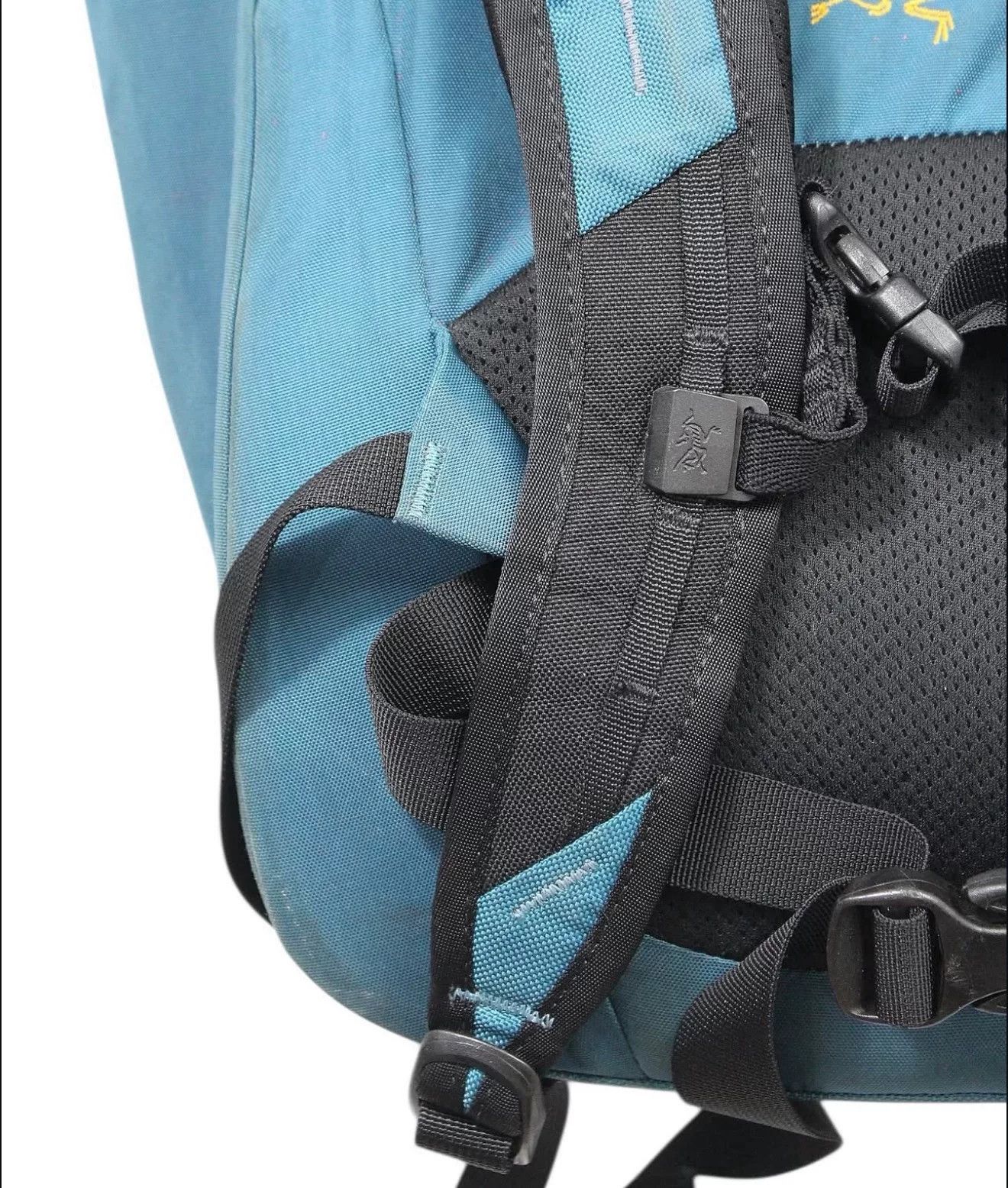 Vintage Vintage Arc'teryx 2012 Sebring 20L Rucksack Size ONE SIZE - 6 Thumbnail