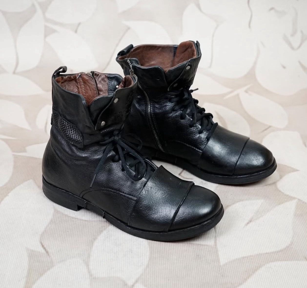 Vintage A.S.98 ARTISAN DISTRESSED LEATHER ANKLE BOOTS Size US 7 / EU 40 - 2 Thumbnail