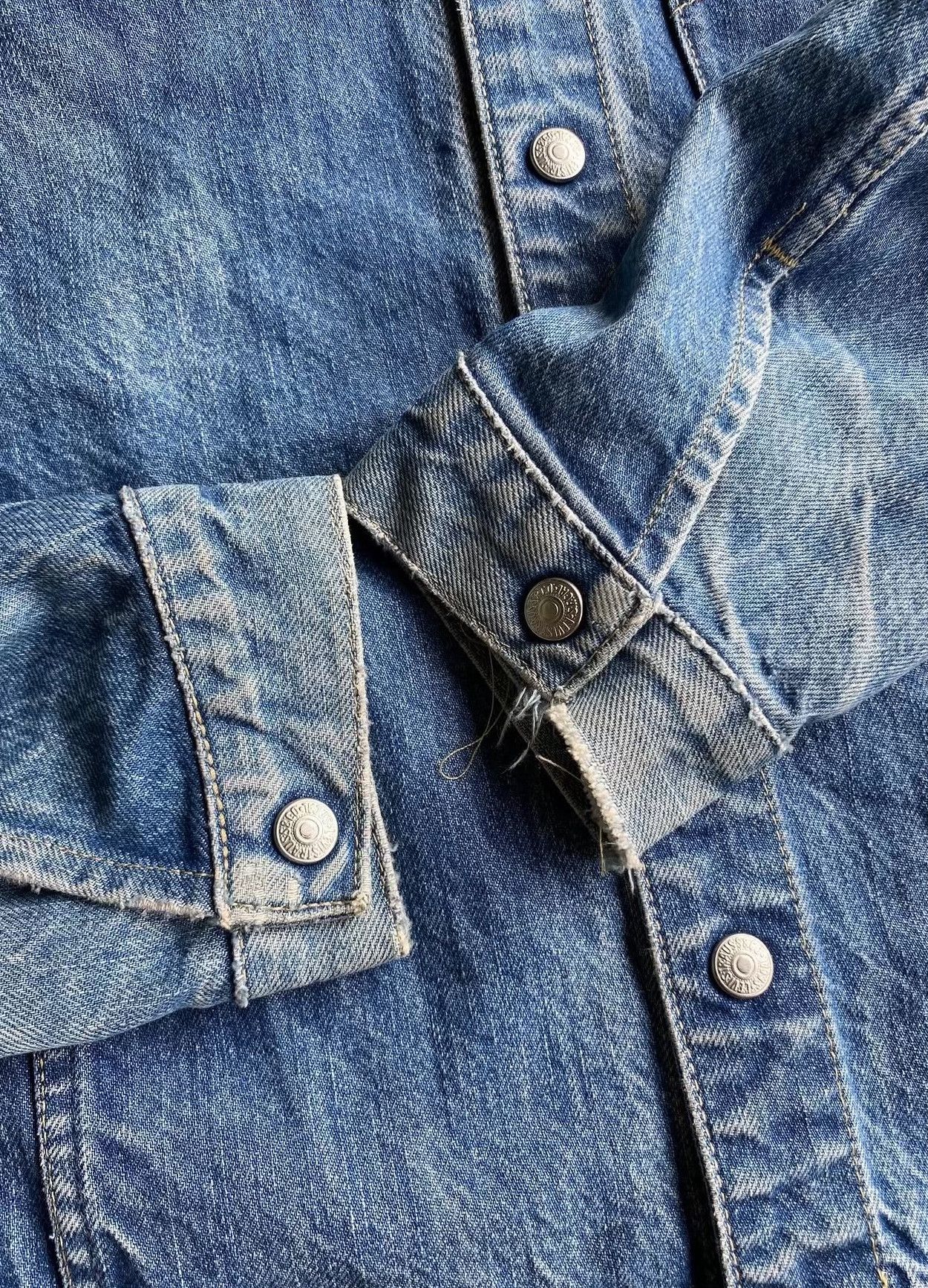 Vintage Vintage Levi's 2000s Engineered Denim Jacket Size M / US 6-8 / IT 42-44 - 5 Thumbnail