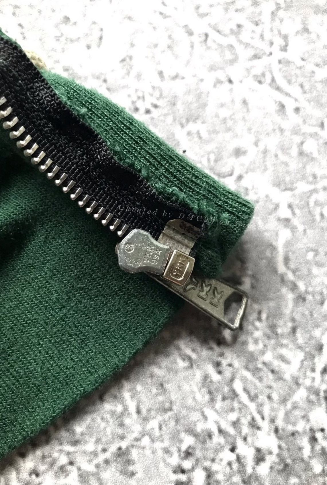 Vintage Vintage Carhartt 1990s 868 Green Zip Hoodie Size US L / EU 52-54 / 3 - 6 Thumbnail