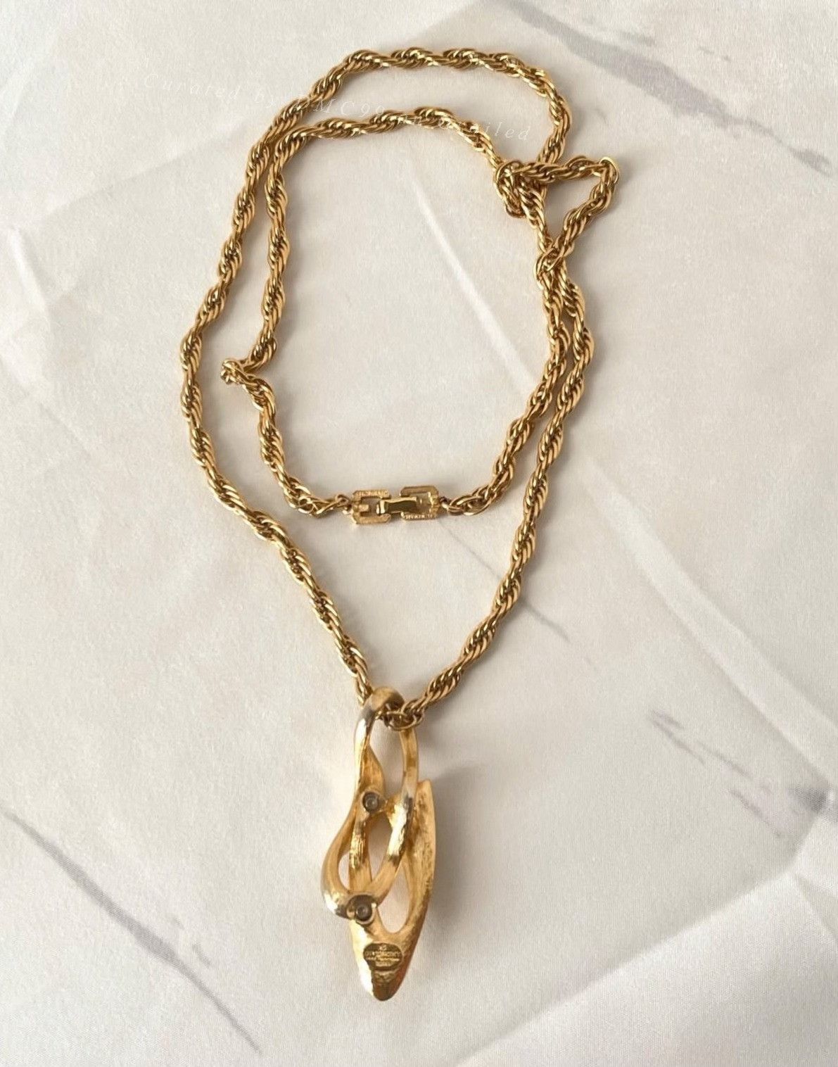Vintage Vintage 1980s Givenchy Gold Plated Necklace Size ONE SIZE - 4 Thumbnail