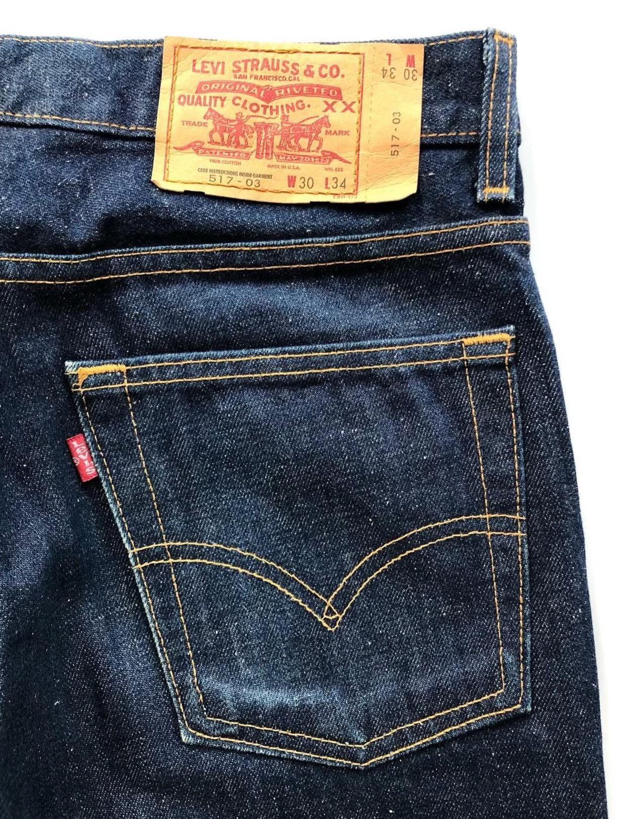 Vintage Vintage 1990s Levi's 517 Bootcut Jeans Size US 34 / EU 50 - 8 Thumbnail