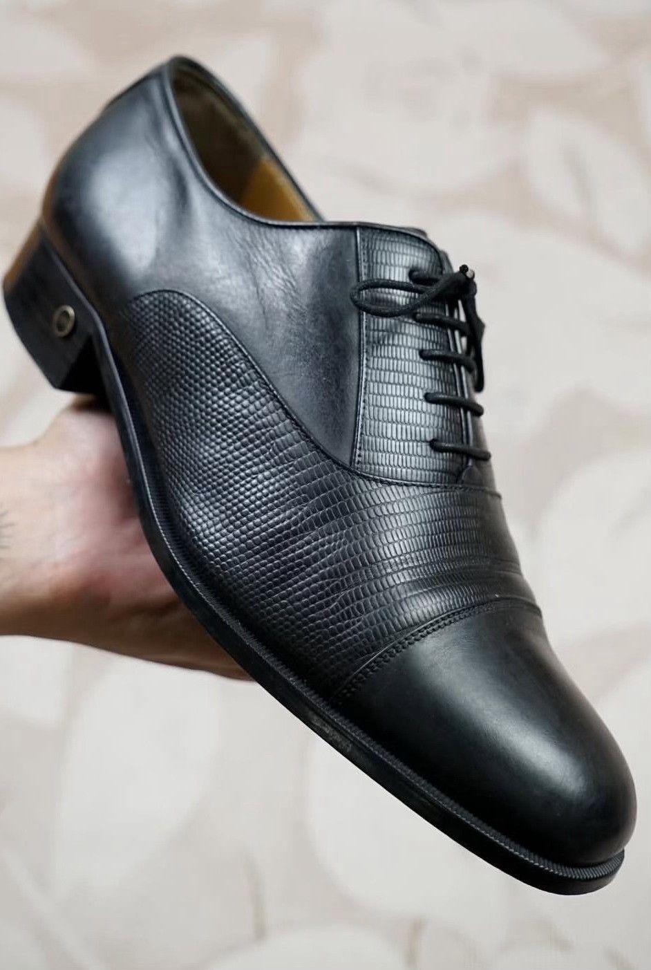 Vintage Vintage Balenciaga Mens Embossed Leather Shoes Size US 7.5 / EU 40-41 - 9 Thumbnail