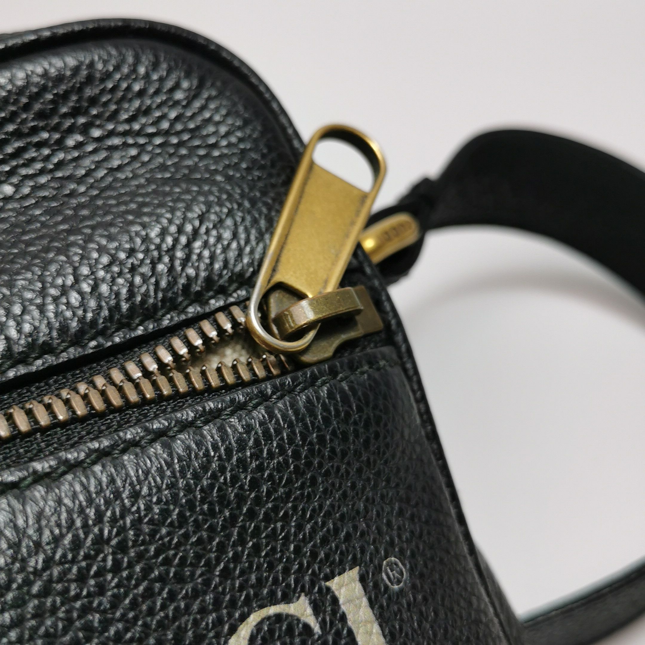 Gucci Gucci Women os Crossbody Bags Size ONE SIZE - 15 Thumbnail