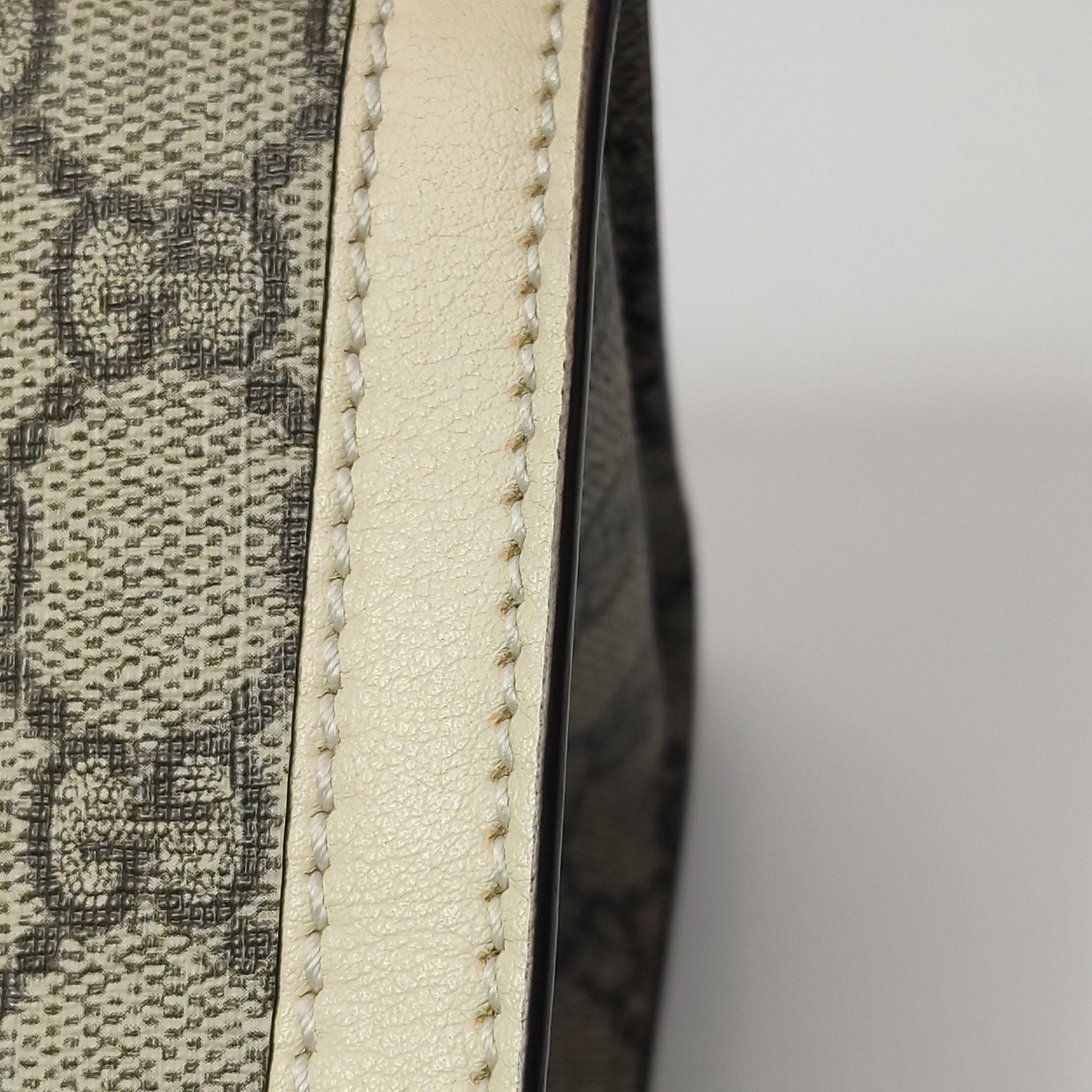 Gucci Gucci Women os Shoulder Bags Size ONE SIZE - 23 Thumbnail