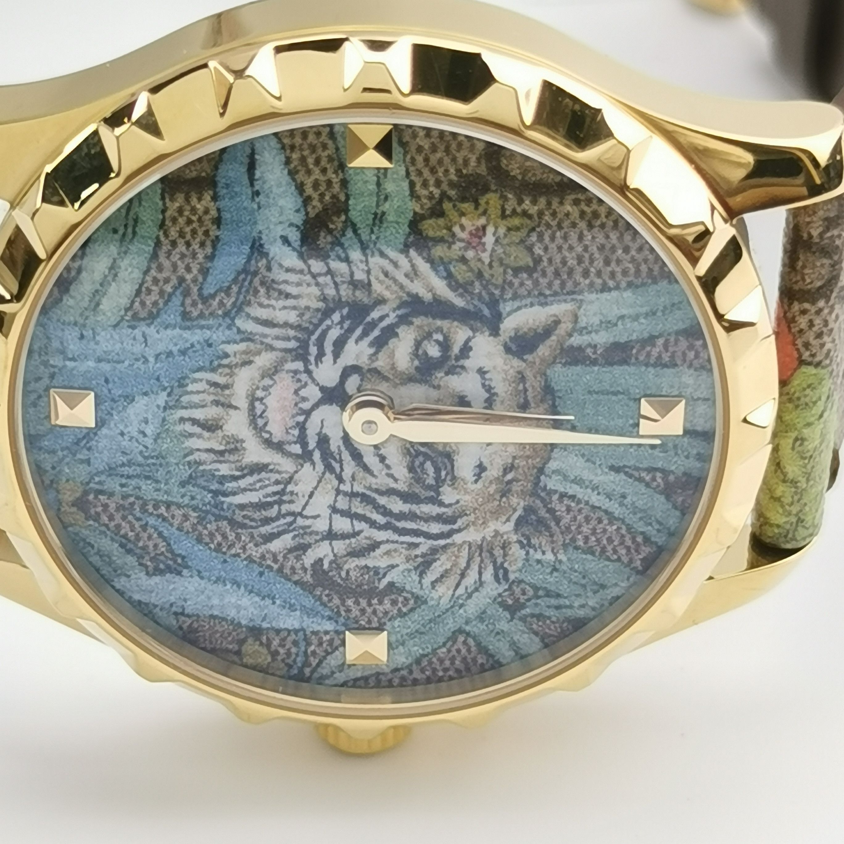 Gucci Gucci Women os Watches Size ONE SIZE - 10 Thumbnail