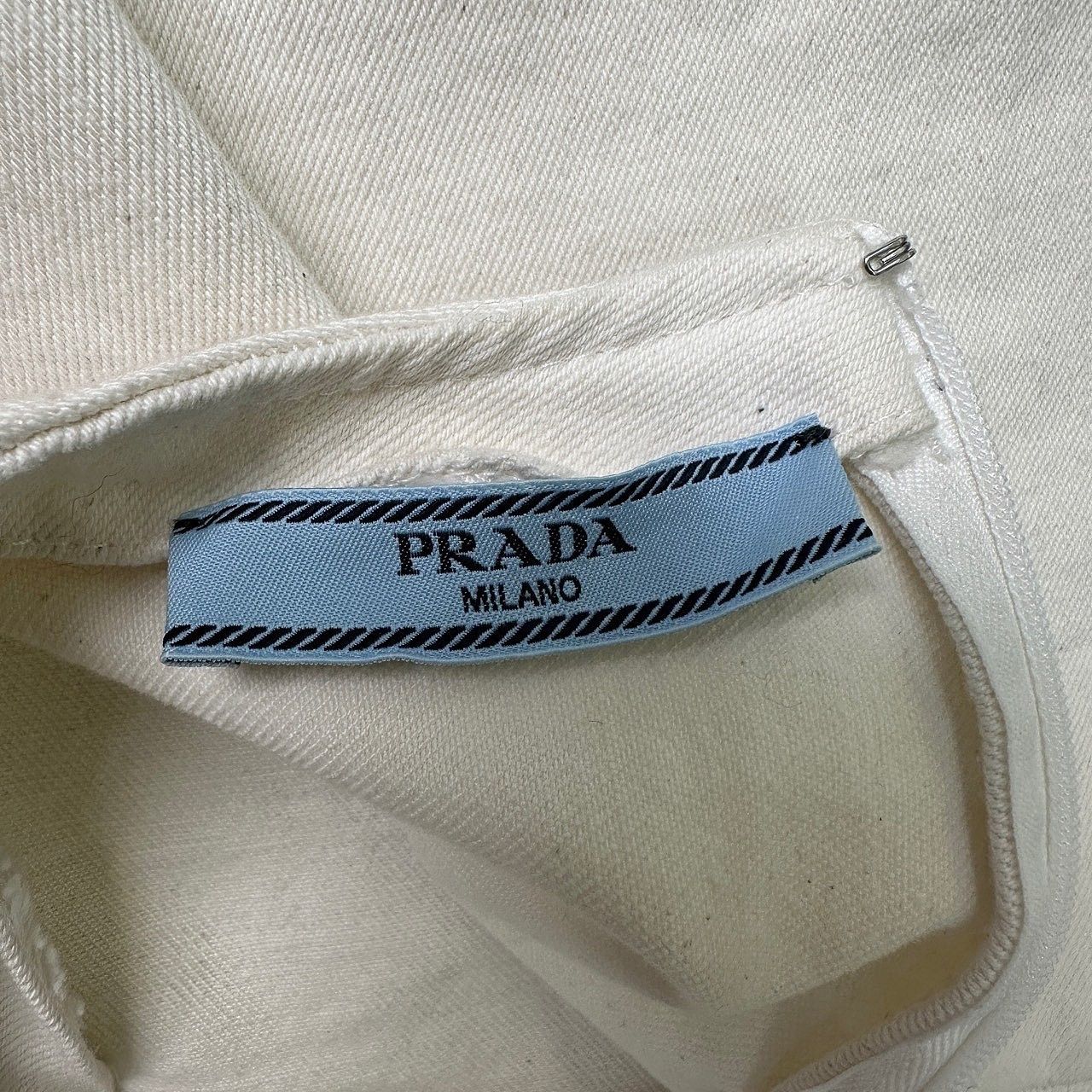Prada Prada Logo Patch Crop Top Size 36 Size XS / US 0-2 / IT 36-38 - 3 Thumbnail