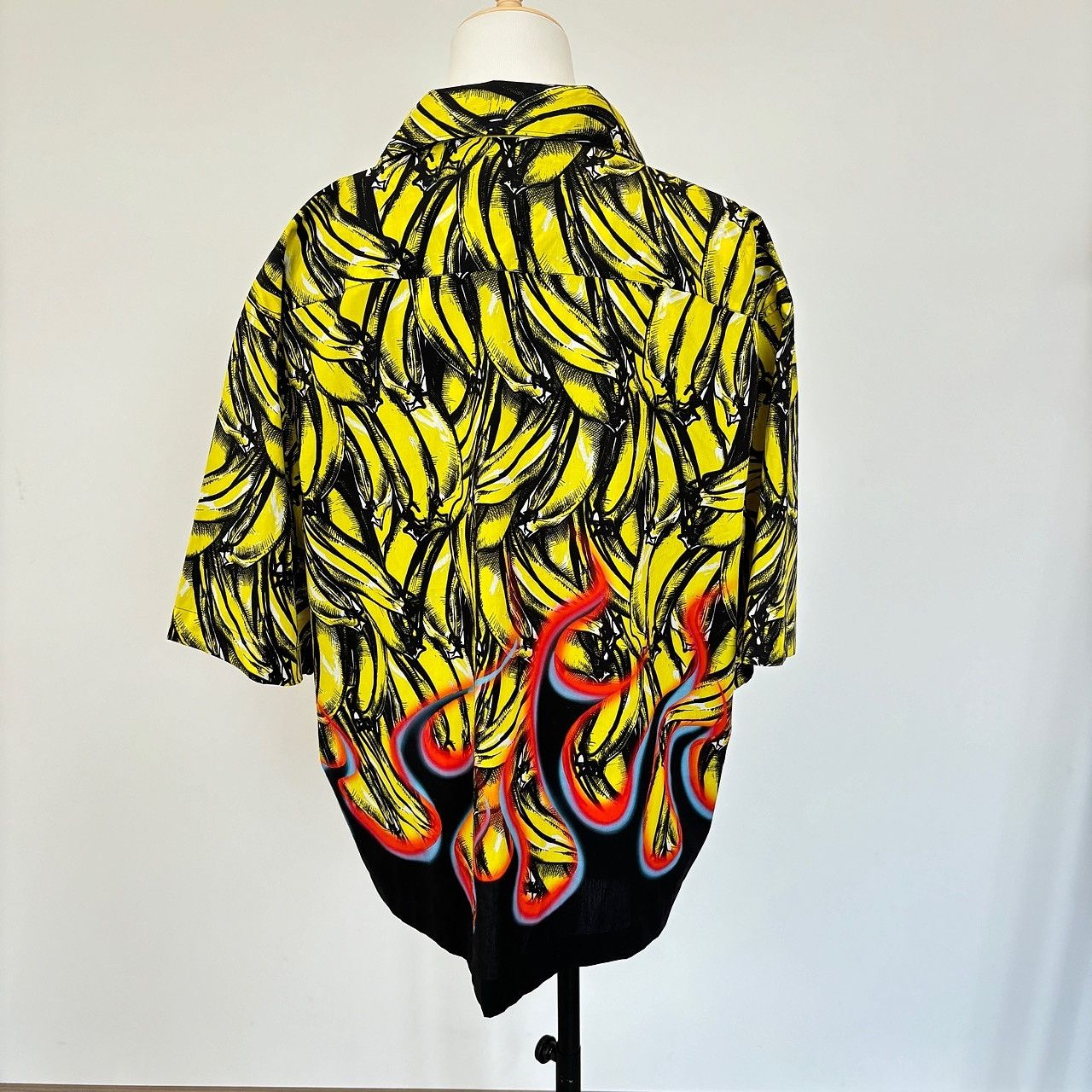 Prada Prada Banana Flame Print Shirt Size L Size US L / EU 52-54 / 3 - 2 Thumbnail