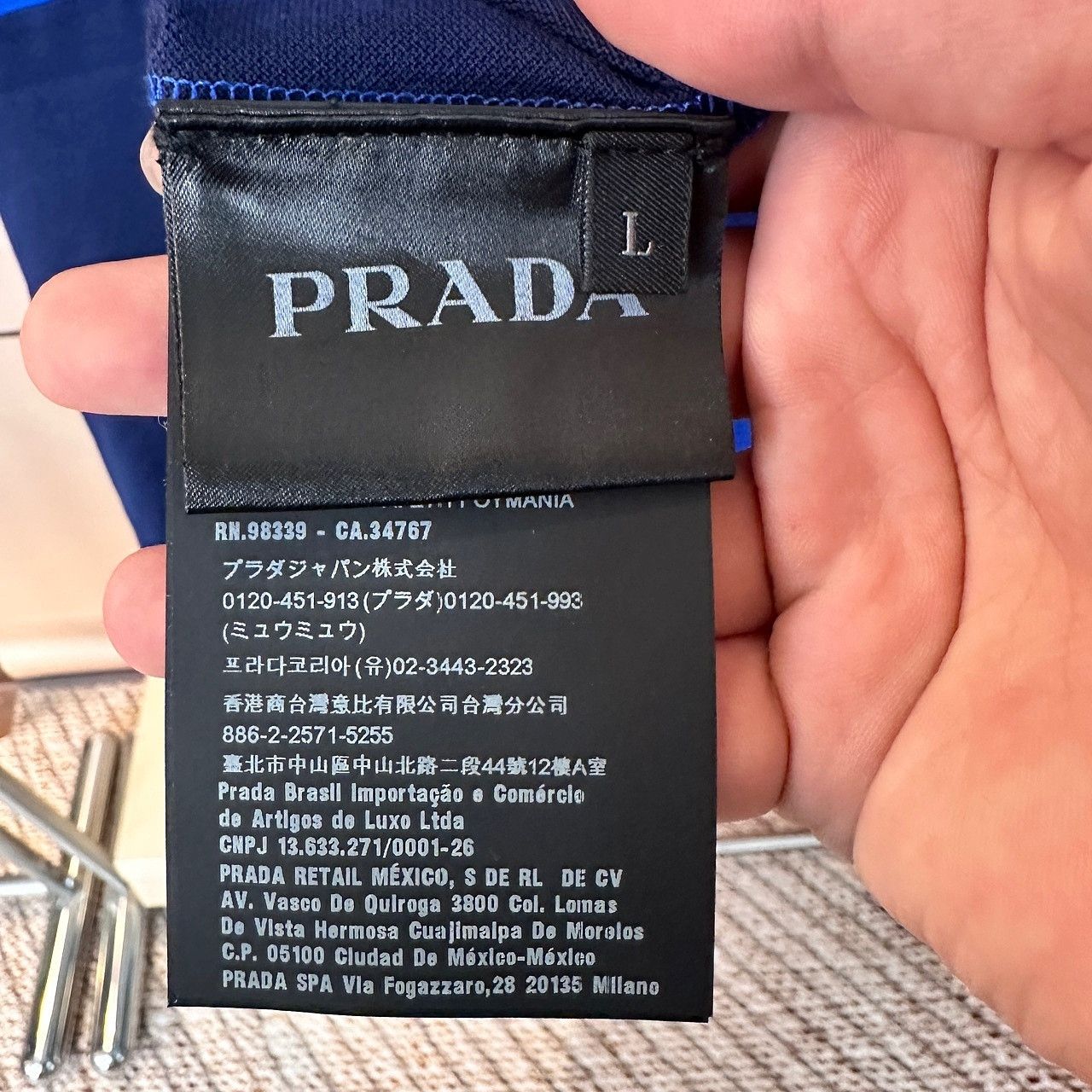Prada Prada Logo Patch Polo Shirt Size L Size US L / EU 52-54 / 3 - 4 Thumbnail