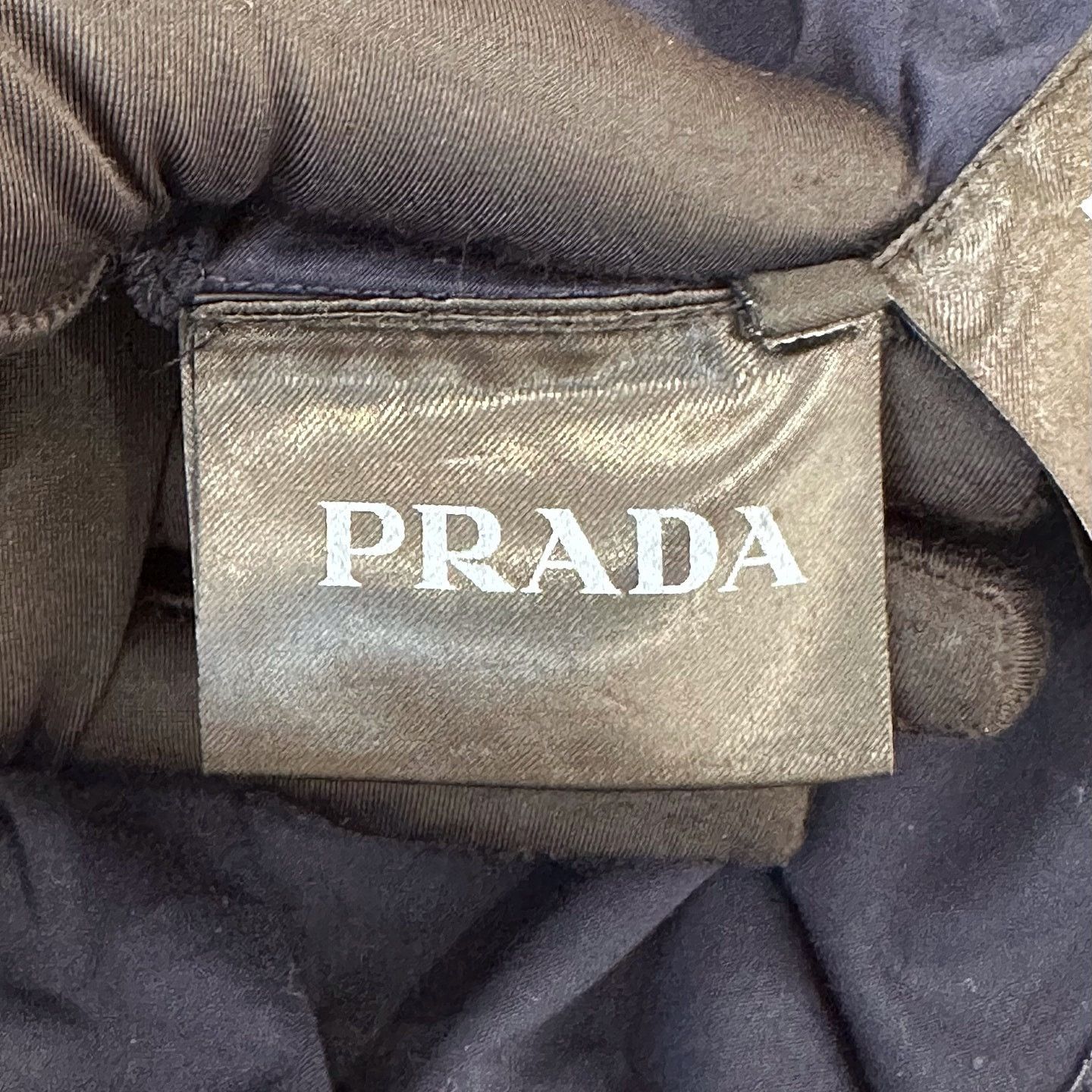 Prada Prada Pocket Logo T-Shirt Size XL Size US XL / EU 56 / 4 - 6 Thumbnail
