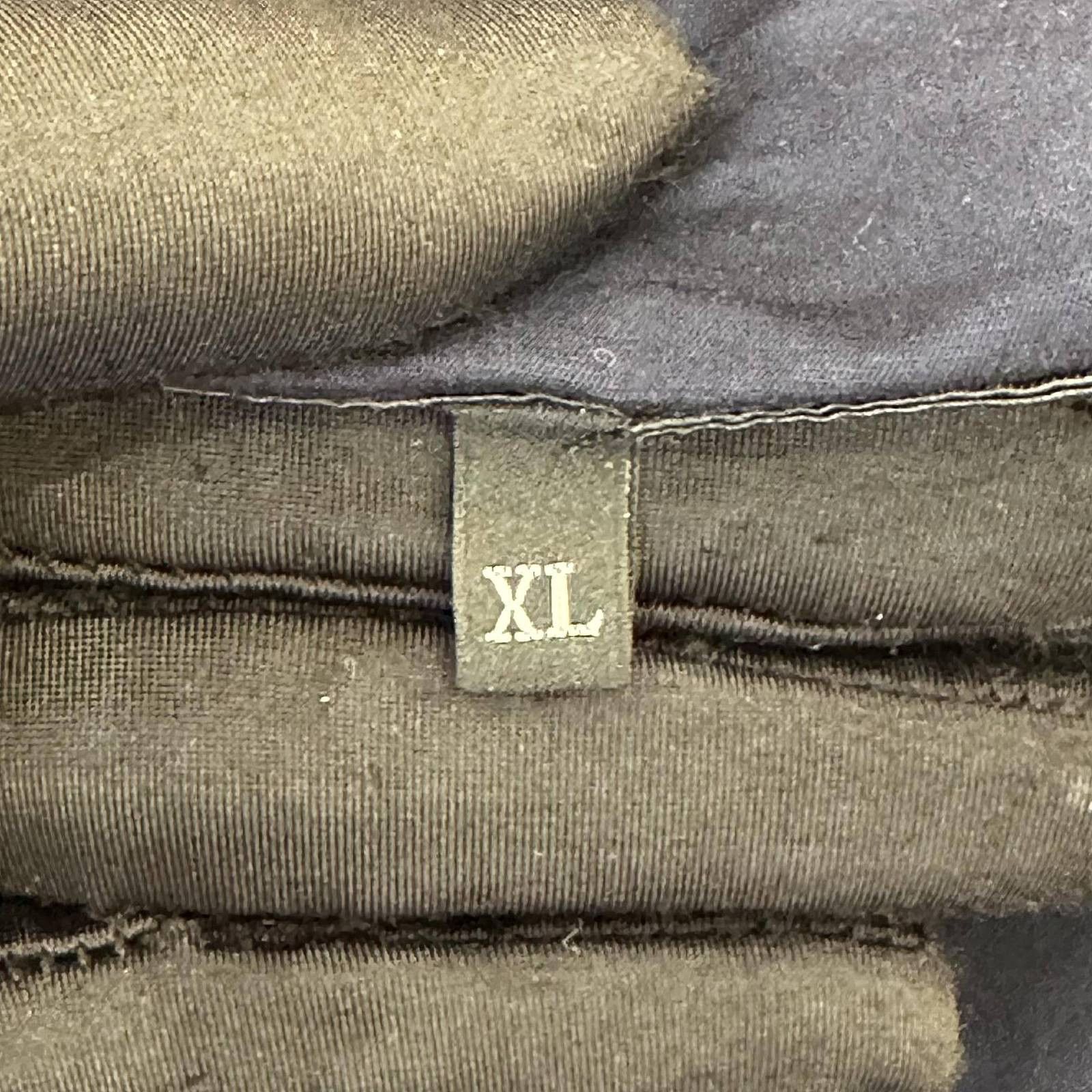 Prada Prada Pocket Logo T-Shirt Size XL Size US XL / EU 56 / 4 - 5 Thumbnail