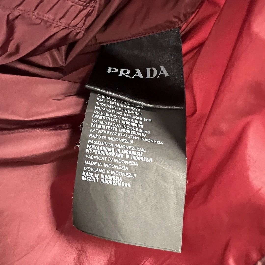 Prada Prada Red Zip Up Light Jacket Size M Size US M / EU 48-50 / 2 - 4 Thumbnail