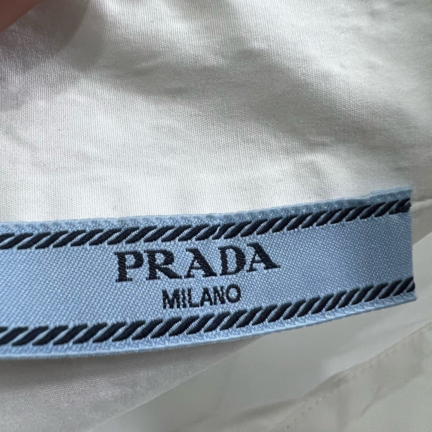 Prada Prada Logo Patch Button Up Shirt White Size 40 Size S / US 4 / IT 40 - 3 Thumbnail