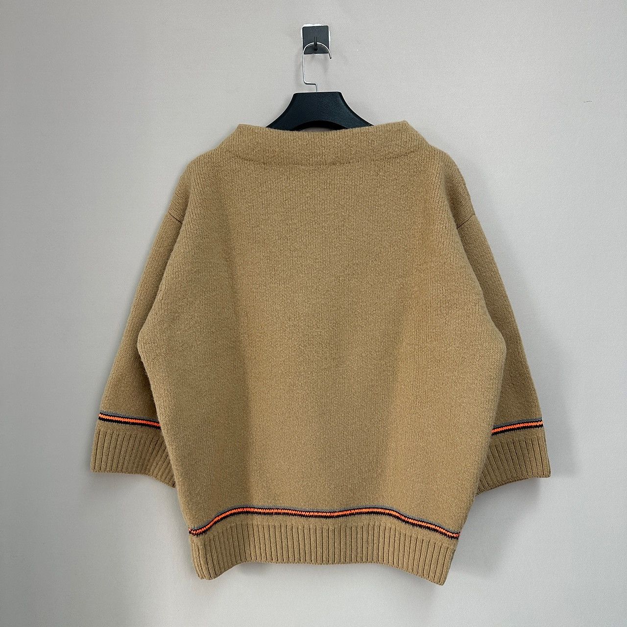 Prada Prada Logo Patch Knit Sweater Size S Size US S / EU 44-46 / 1 - 2 Thumbnail
