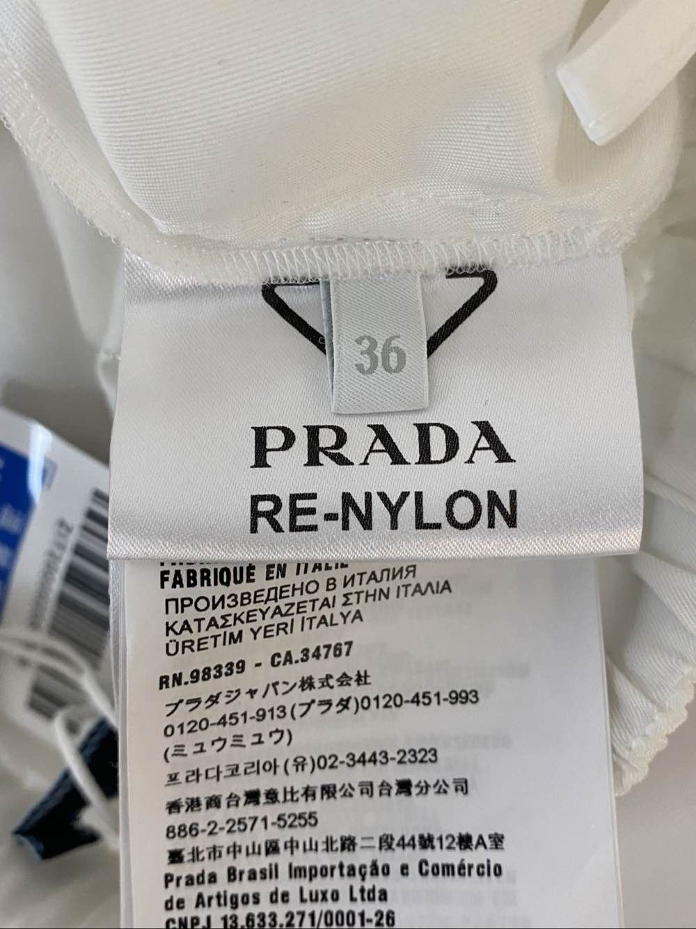 Prada Prada Re-Nylon Shorts Size 36 Size 25" / US 0 / IT 36 - 4 Thumbnail