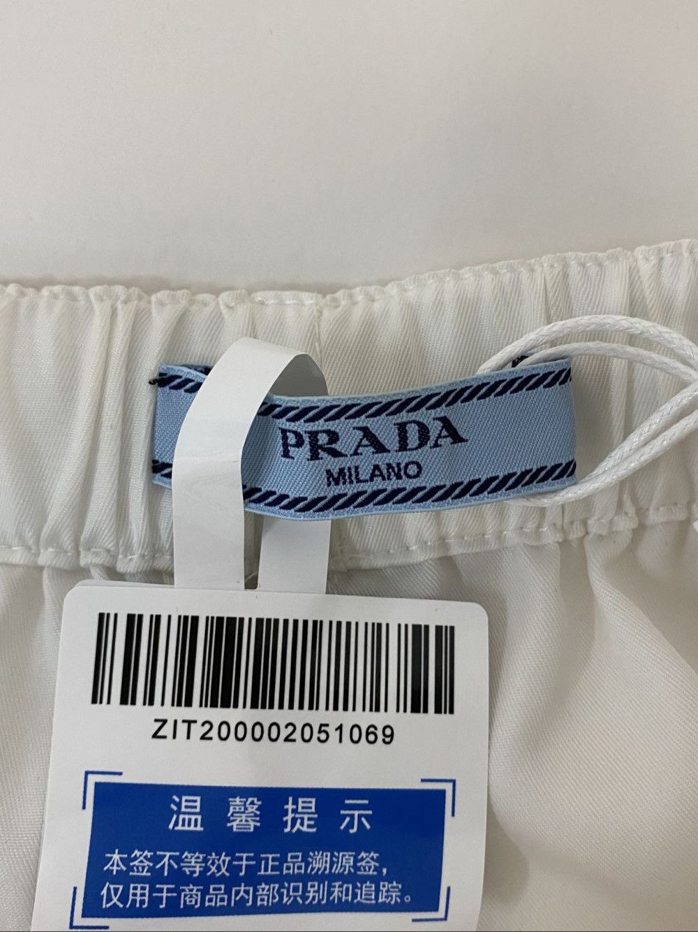 Prada Prada Re-Nylon Shorts Size 36 Size 25" / US 0 / IT 36 - 3 Thumbnail