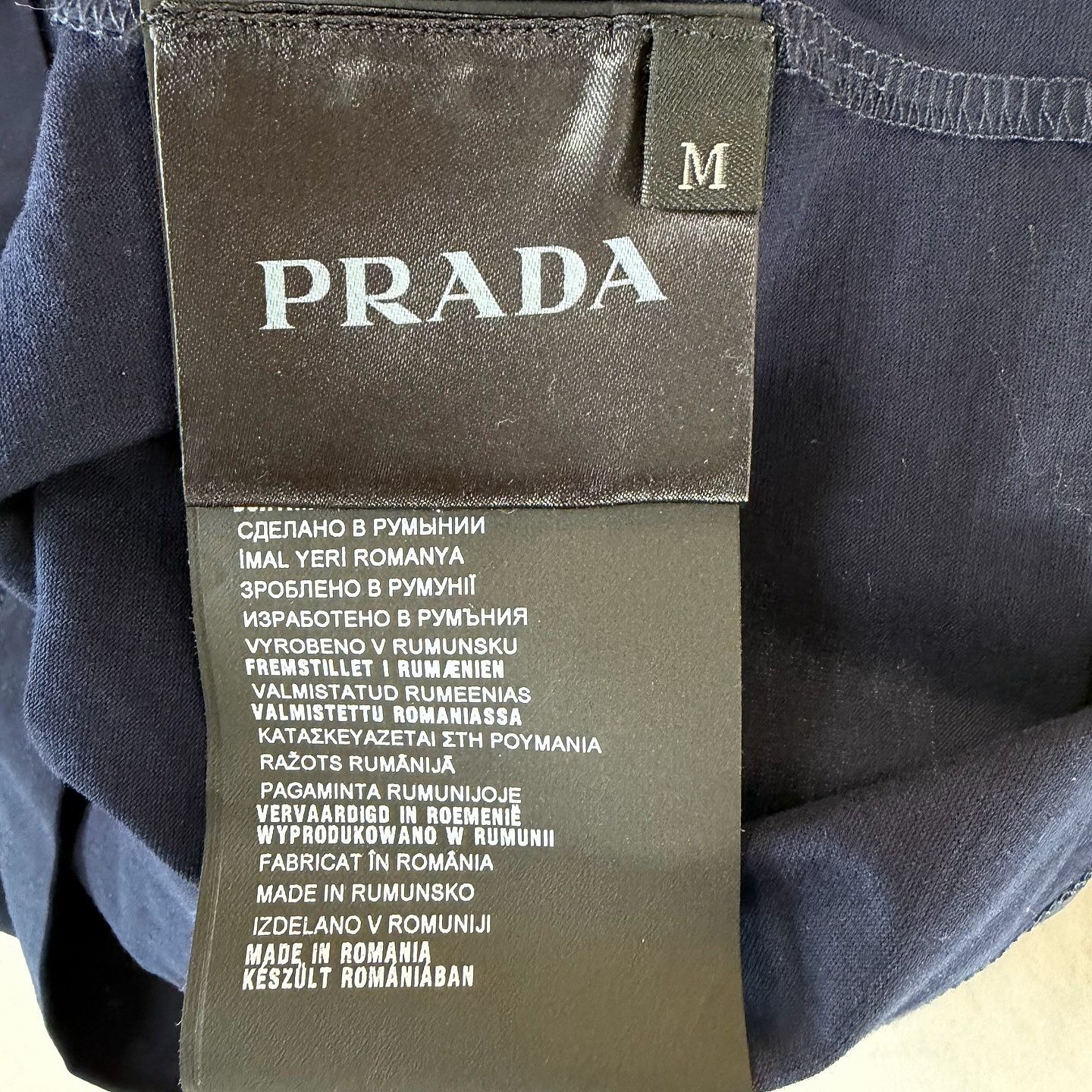 Prada Prada Navy Short Sleeve T-Shirt Size M Size US M / EU 48-50 / 2 - 4 Thumbnail