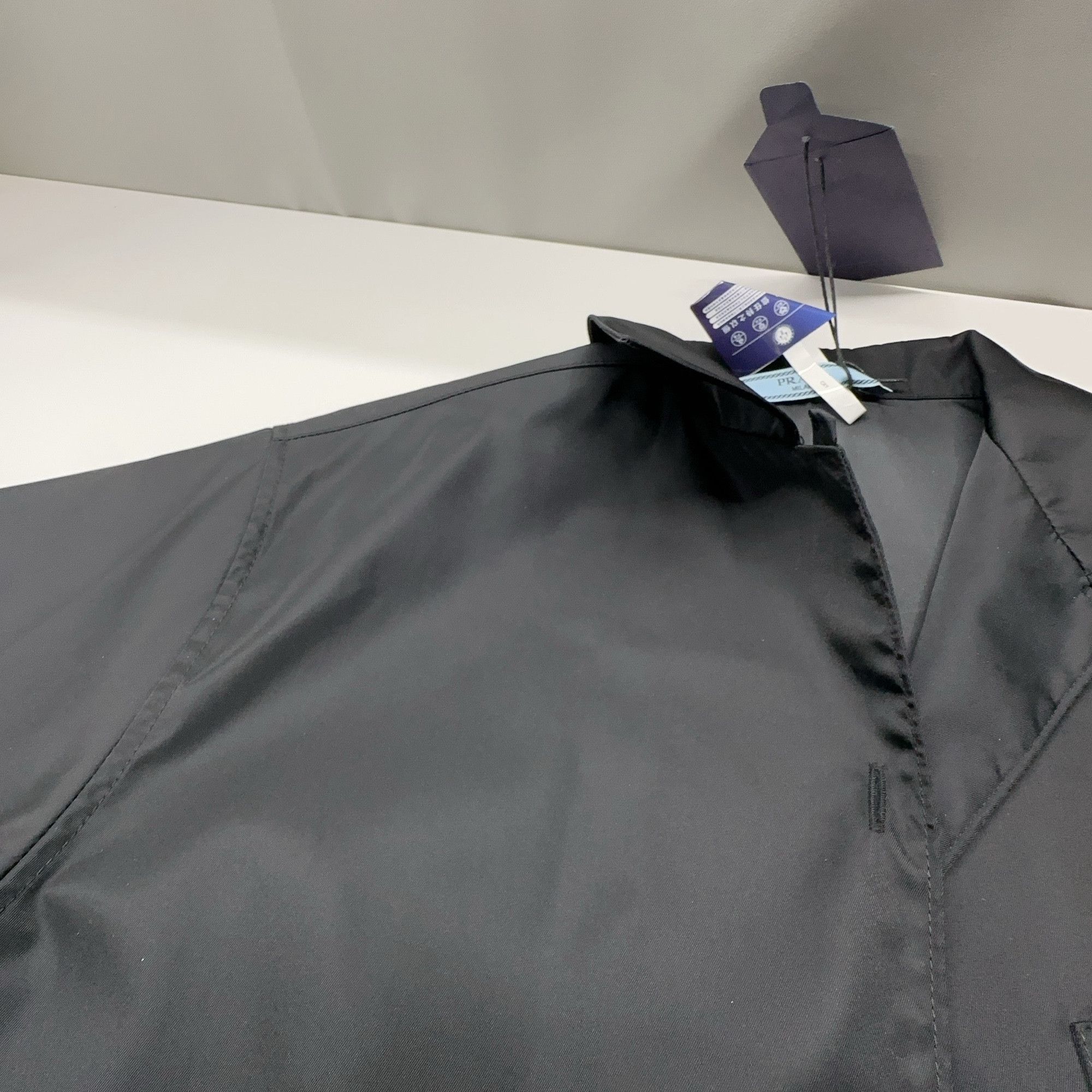 Prada Prada Re-Nylon Short Sleeve Button Up Shirt Size S Size US S / EU 44-46 / 1 - 13 Thumbnail