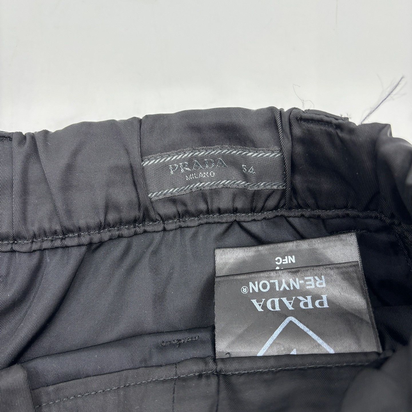 Prada Prada Re-Nylon Cargo Shorts Black Size 54 Size US 38 / EU 54 - 3 Thumbnail