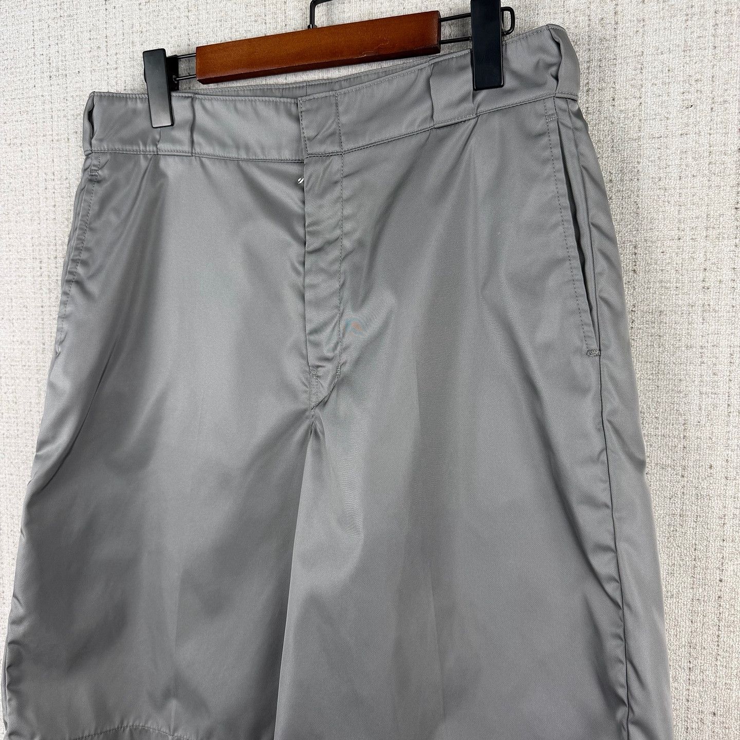 Prada Prada Re-Nylon Shorts Size 46 Size US 30 / EU 46 - 6 Thumbnail