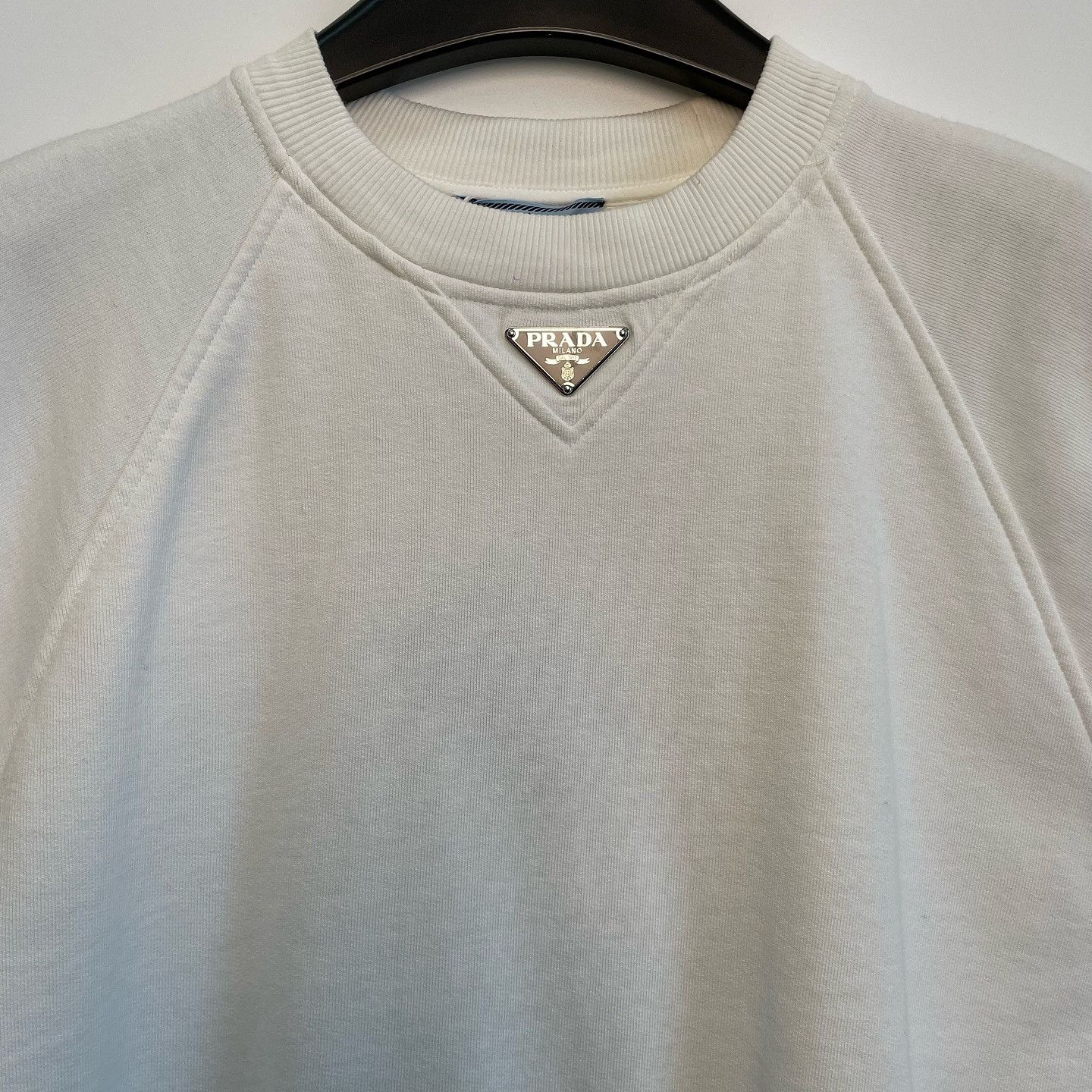 Prada Prada Triangle Logo Tank Top Size XS Size XS / US 0-2 / IT 36-38 - 11 Thumbnail