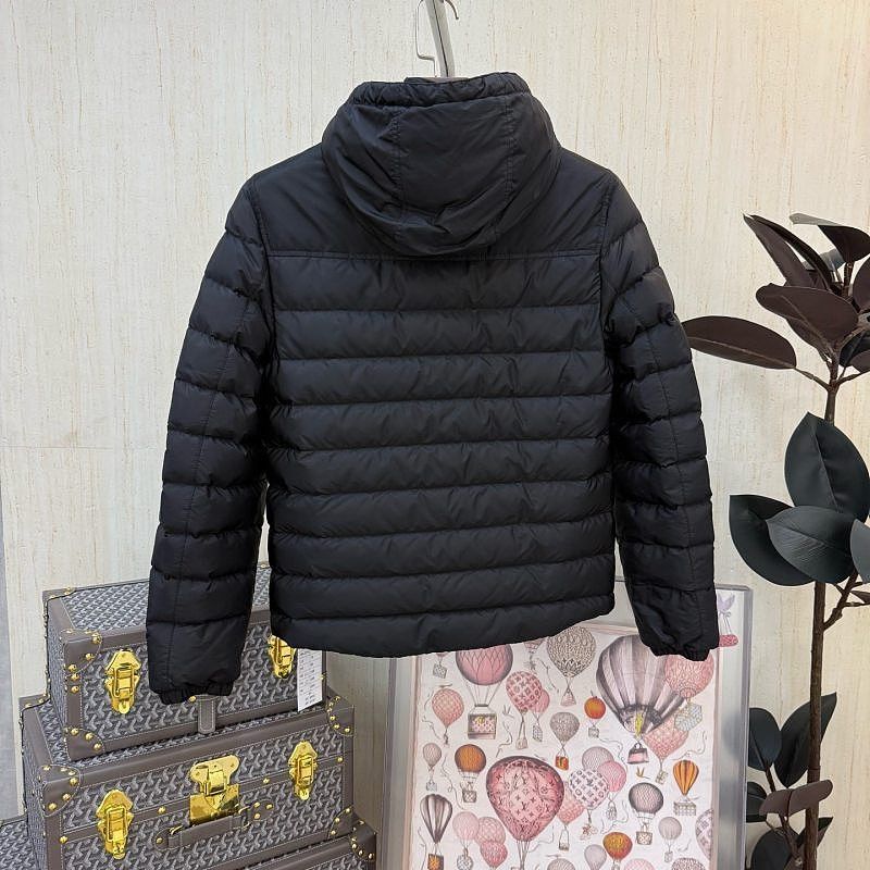 Prada Prada Logo Hooded Puffer Jacket Size S Size US S / EU 44-46 / 1 - 2 Thumbnail
