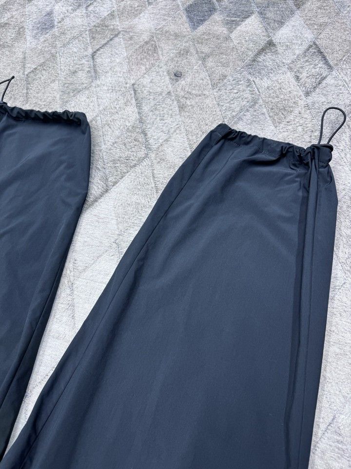 Prada Prada Nylon Drawstring Trousers Size 36 Size US 36 / EU 52 - 8 Thumbnail