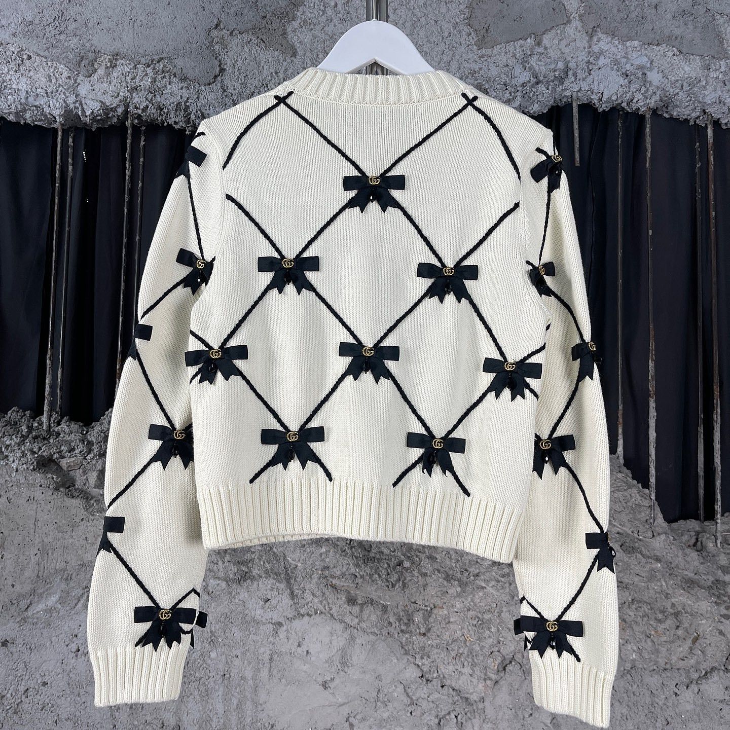 Gucci Gucci Bow Diamond Cardigan Size XXS Size XXS / US 00 / IT 34 - 2 Thumbnail