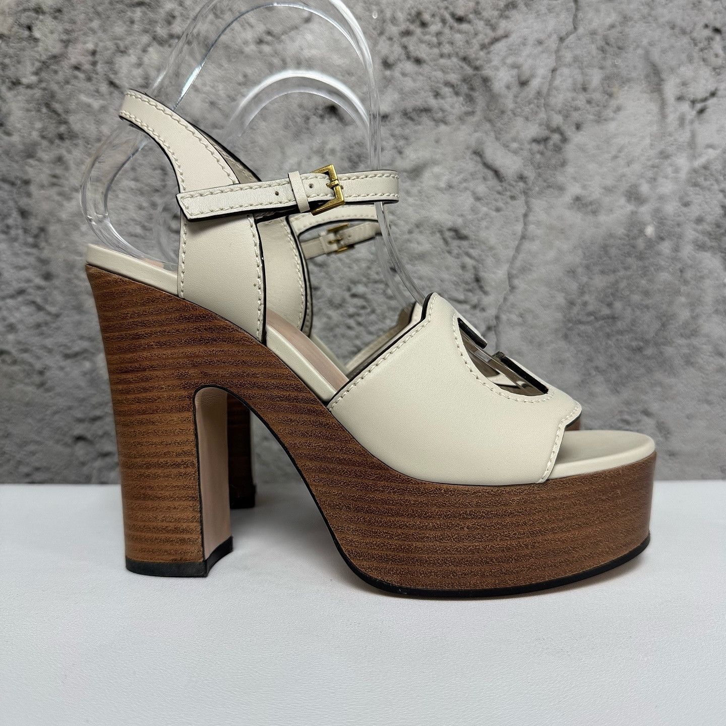 Gucci Gucci Interlocking G Platform Sandals Size 37 Size US 7 / IT 37 - 7 Thumbnail