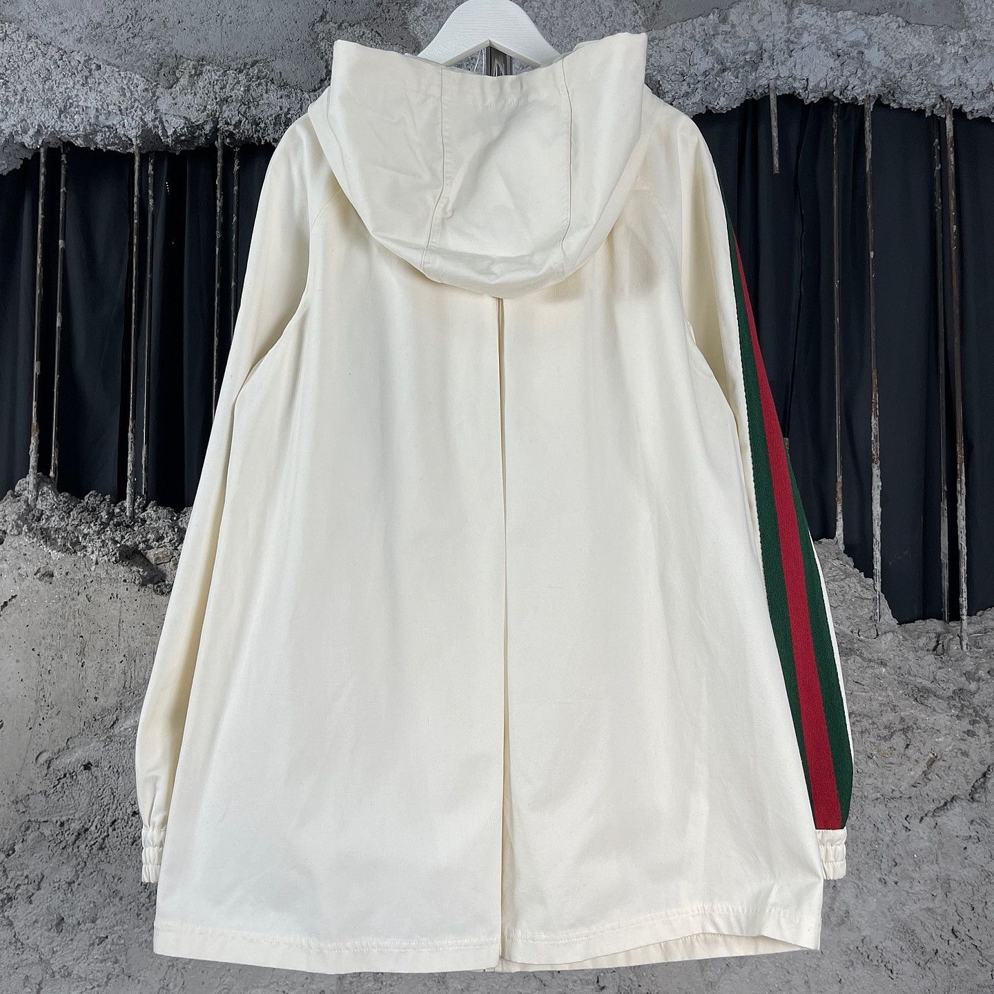 Gucci Gucci Hooded Logo Stripe Cotton Jacket Size S Size S / US 4 / IT 40 - 2 Thumbnail