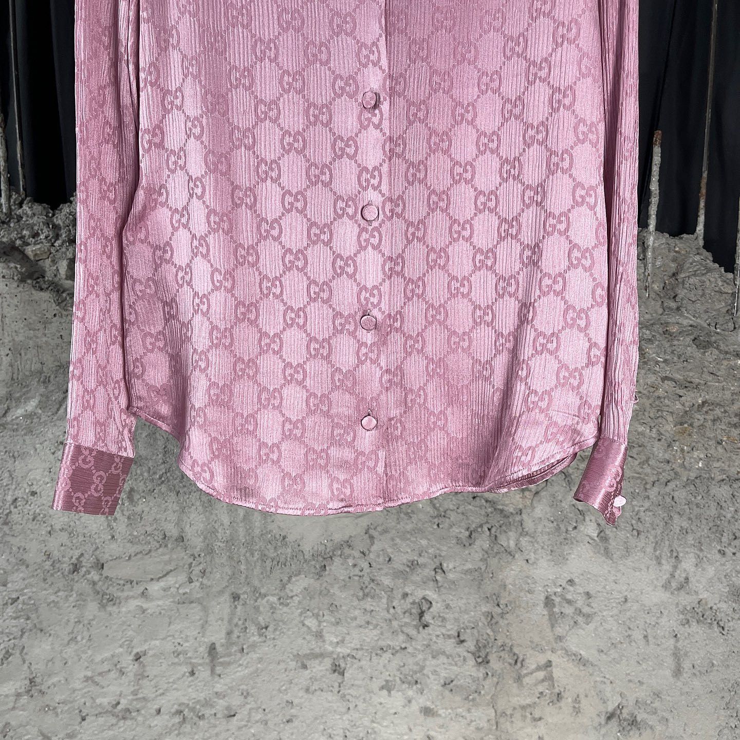 Gucci Gucci Pink GG Silk Button Up Shirt Size 34 Size XXS / US 00 / IT 34 - 6 Thumbnail
