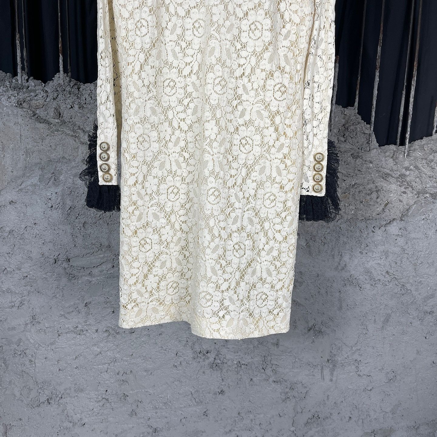 Gucci Gucci Beaded Bow Lace Dress Size 38 Size XS / US 0-2 / IT 36-38 - 5 Thumbnail
