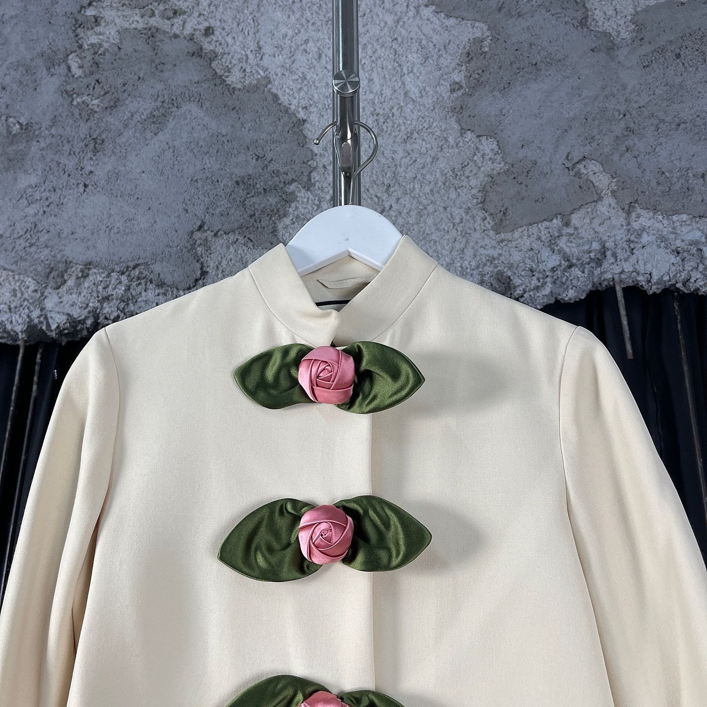Gucci Gucci Rose Embellished Jacket Size 36 Size XS / US 0-2 / IT 36-38 - 5 Thumbnail