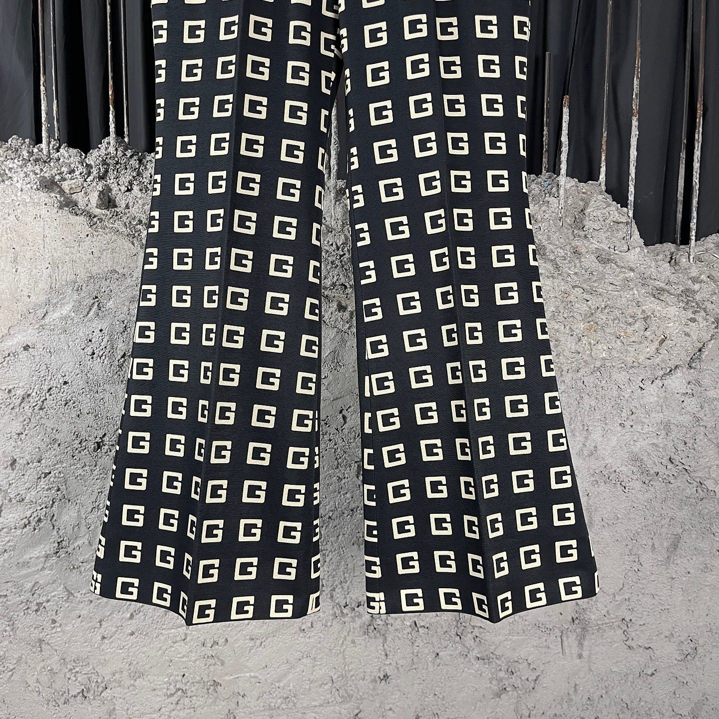 Gucci Gucci Monogram G Pattern Pants Size 38 Size 26" / US 2 / IT 38 - 7 Thumbnail