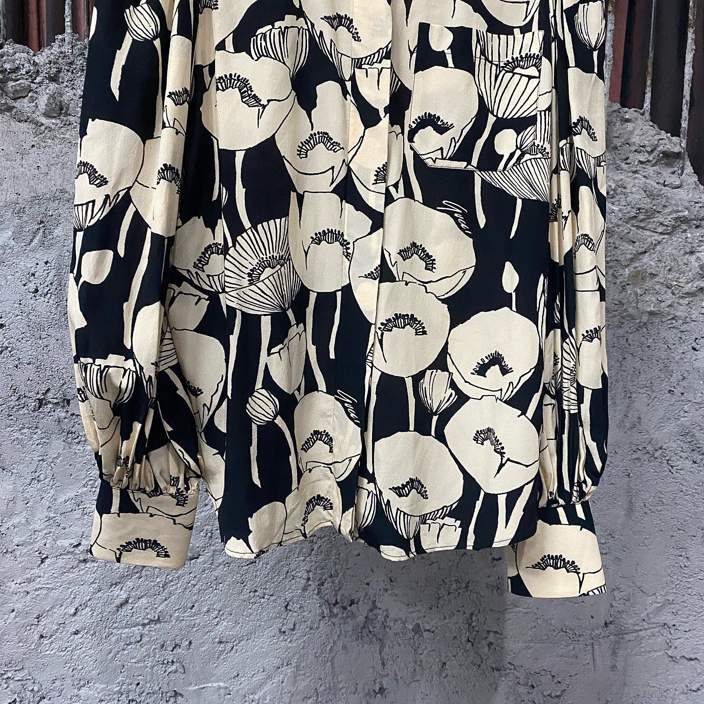 Gucci Gucci Floral Silk Button Up Shirt Size 36 Size XS / US 0-2 / IT 36-38 - 6 Thumbnail
