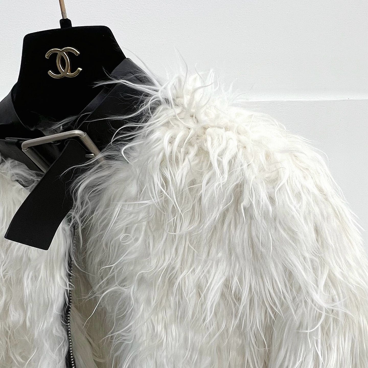 Gucci Gucci Alpaca Fur Jacket Size 36 Size XS / US 0-2 / IT 36-38 - 5 Thumbnail