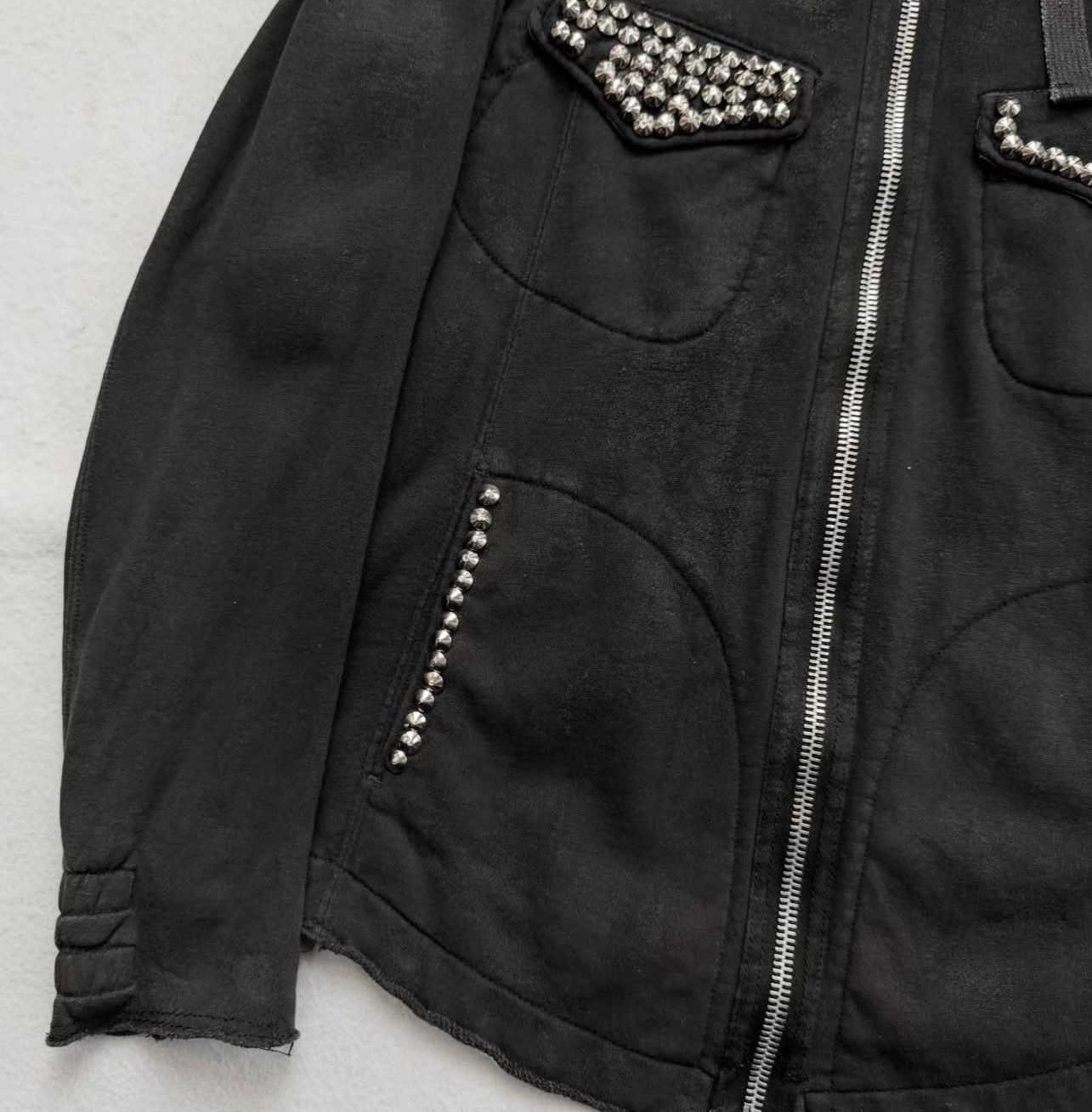 Vintage Vintage 2000s Maktig Waxed Studded Zip Hoodie Size US M / EU 48-50 / 2 - 3 Thumbnail