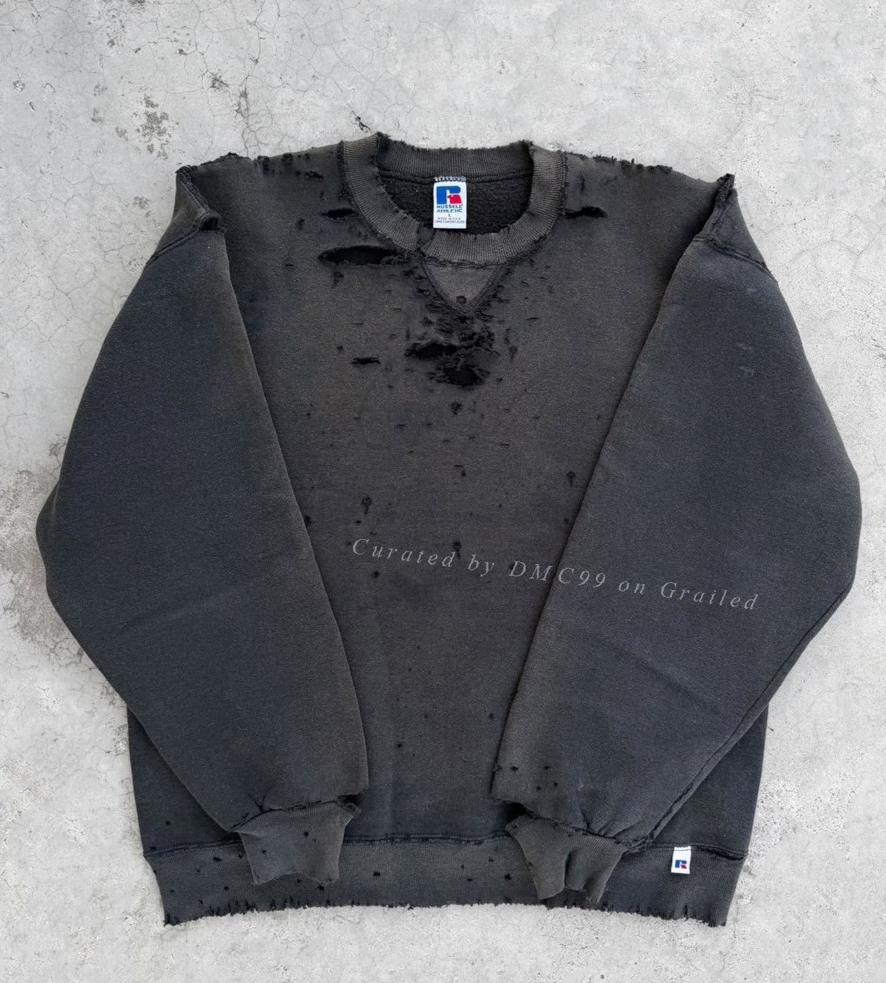 Vintage 90s Vintage Thrashed Distressed Faded Russell Sweatshirt Size US M / EU 48-50 / 2 - 3 Thumbnail
