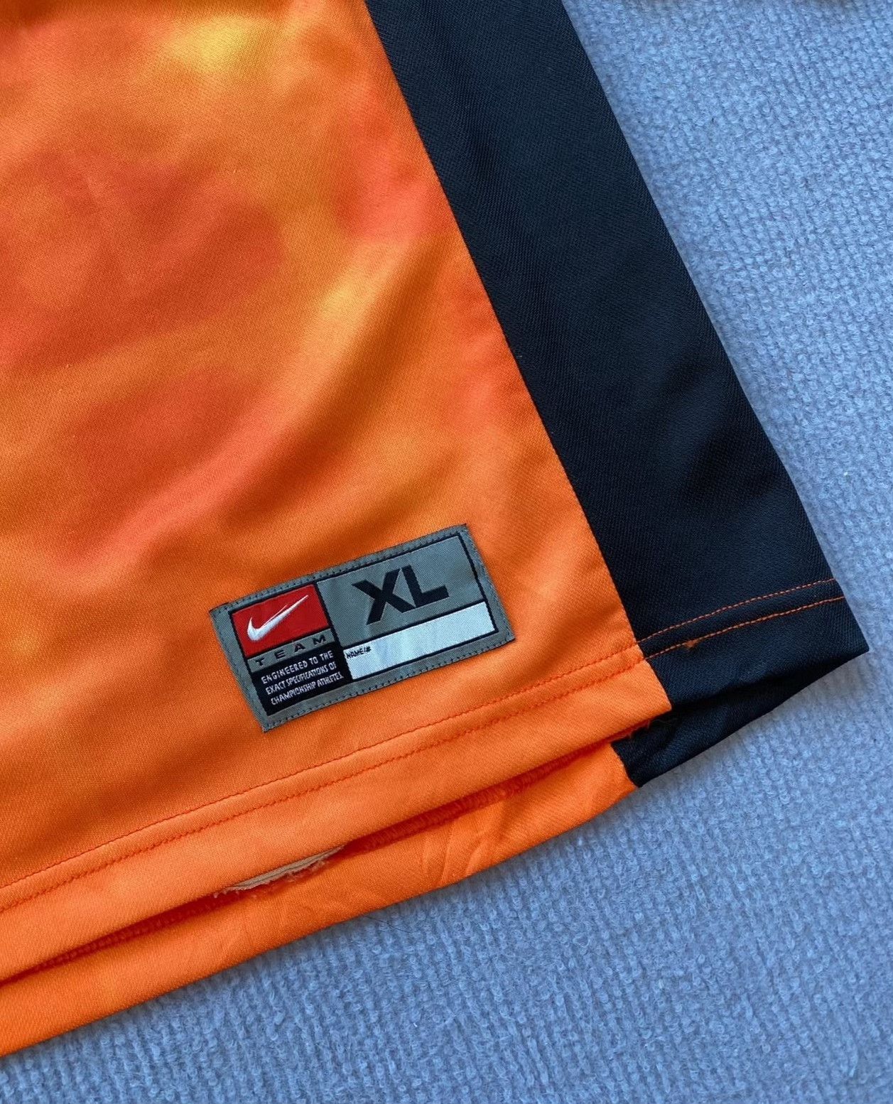 Vintage Vintage 90's Nike Polka Dot Goalkeeper Jersey Size US M / EU 48-50 / 2 - 4 Thumbnail