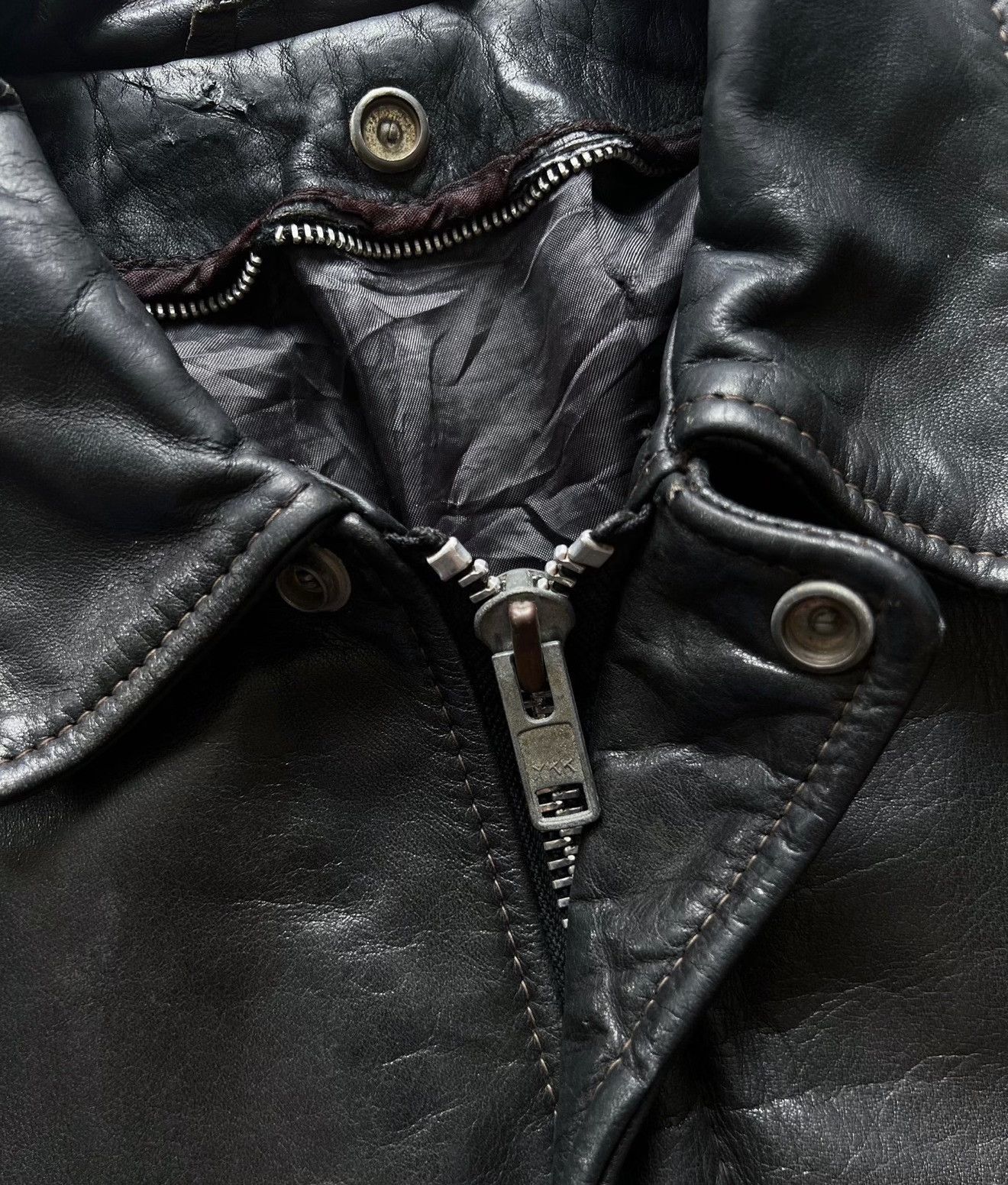 Vintage Vintage 1980s Schott Painted A-2 Leather Jacket Size US M / EU 48-50 / 2 - 5 Thumbnail