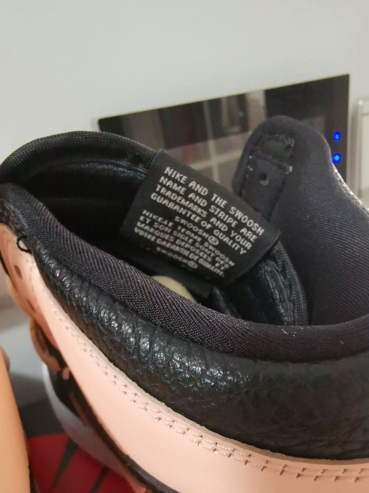 Jordan Brand Jordan 1 Black Pink Toe Size US 7 / EU 40 - 6 Thumbnail