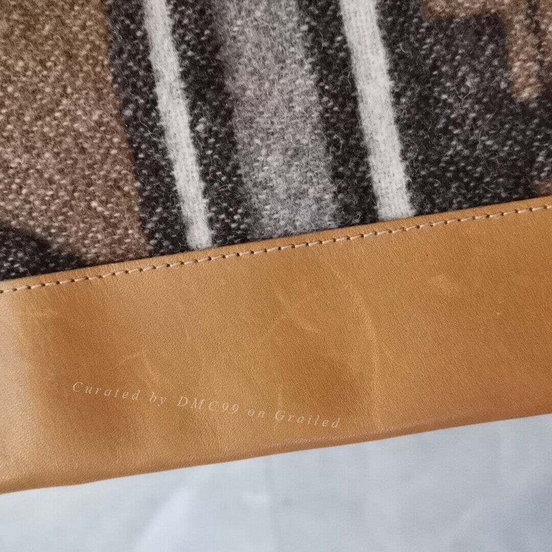Neighborhood Neighborhood Gently Used Handbag Size ONE SIZE - 3 Thumbnail