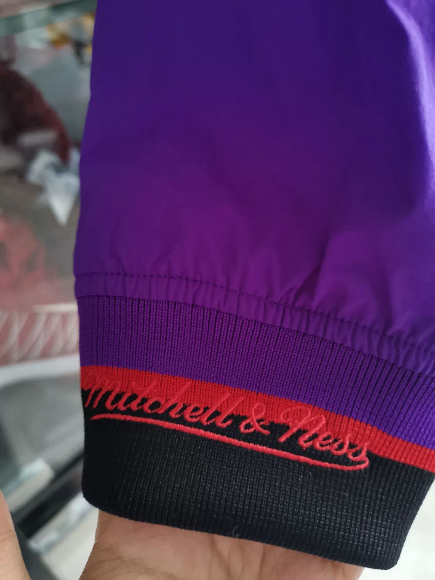 Mitchell & Ness Mitchell Ness Raptors 95-96 AU Jersey Size US S / EU 44-46 / 1 - 5 Thumbnail