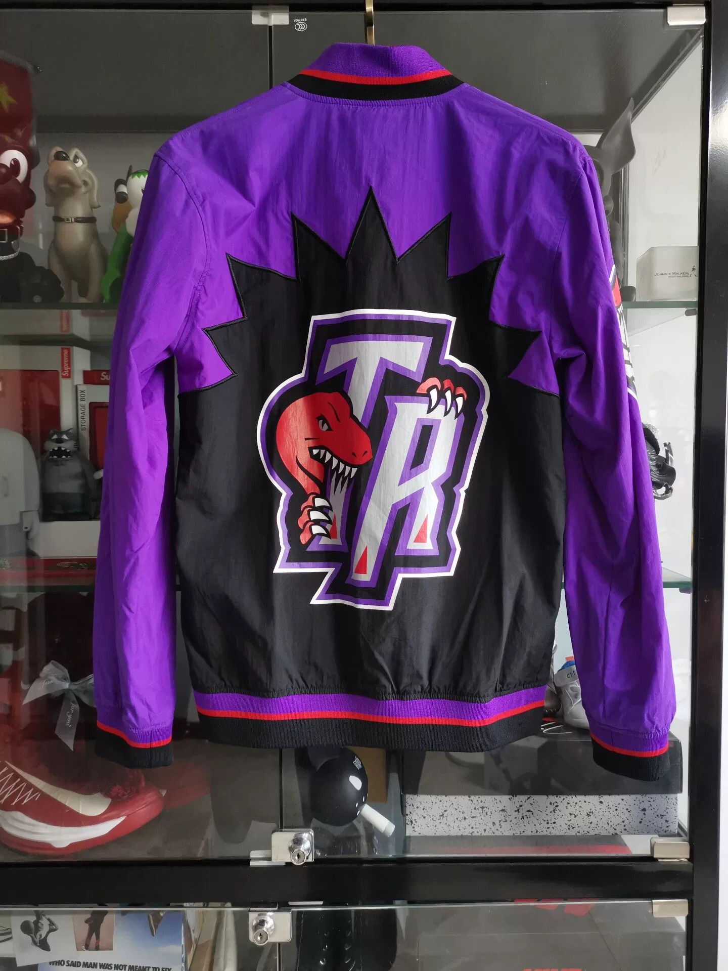 Mitchell & Ness Mitchell Ness Raptors 95-96 AU Jersey Size US S / EU 44-46 / 1 - 3 Thumbnail