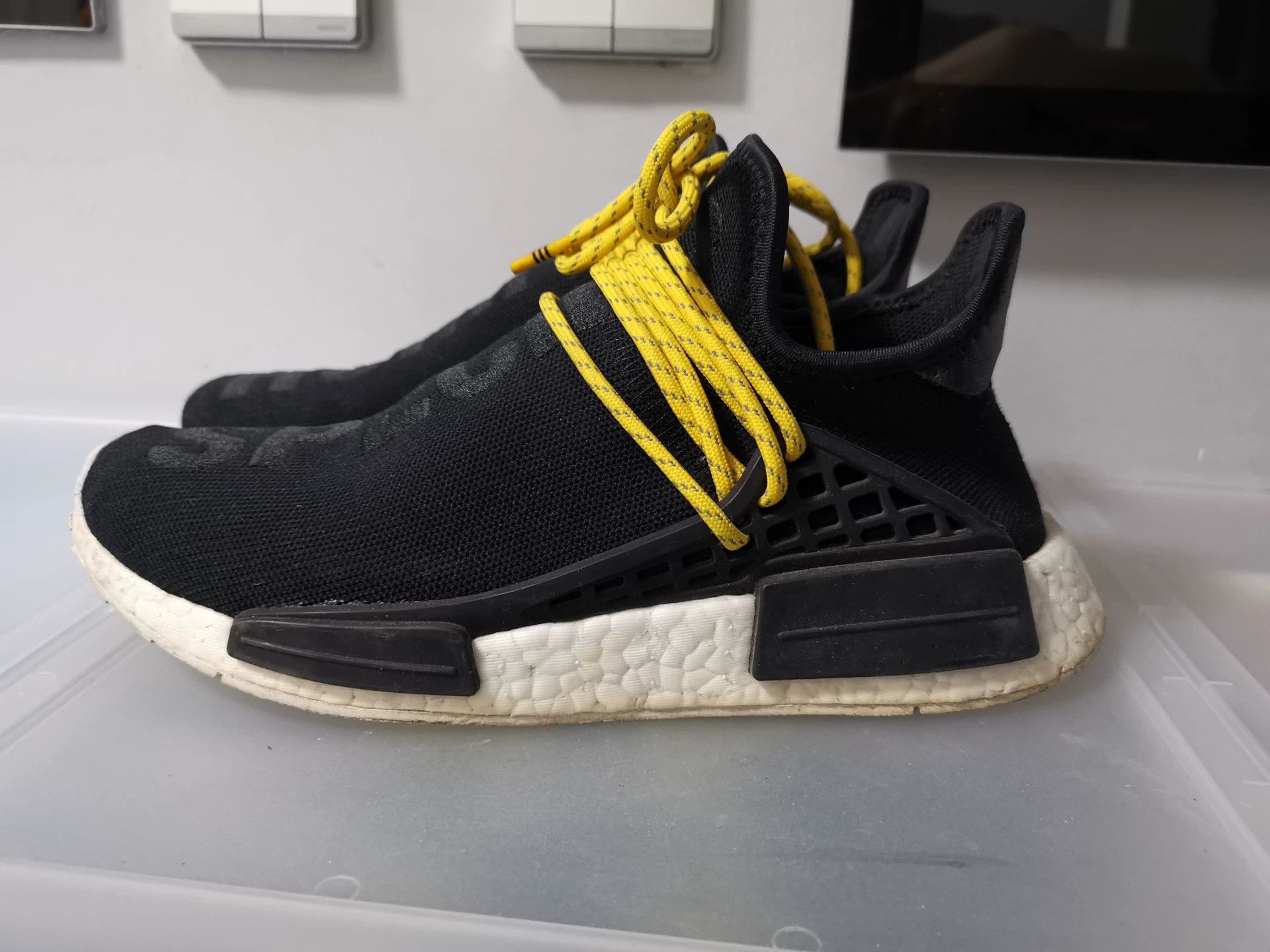 Pharrell Human Race NMD Pharrell Collaboration Size US 8 / EU 41 - 3 Thumbnail