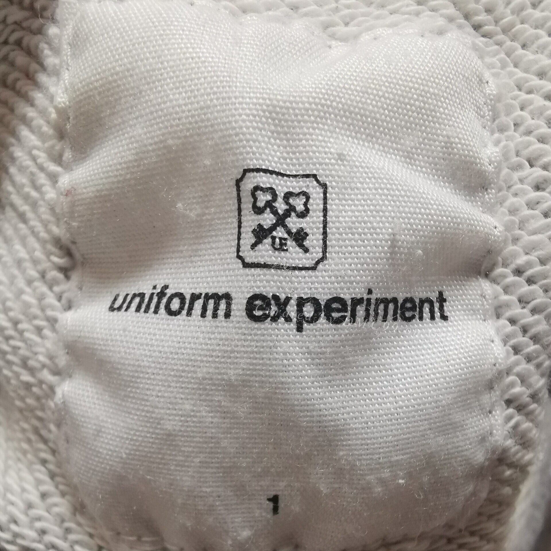 uniform experiment Hiroshi Fujiwara Uniform Experiment Top Size US S / EU 44-46 / 1 - 3 Thumbnail
