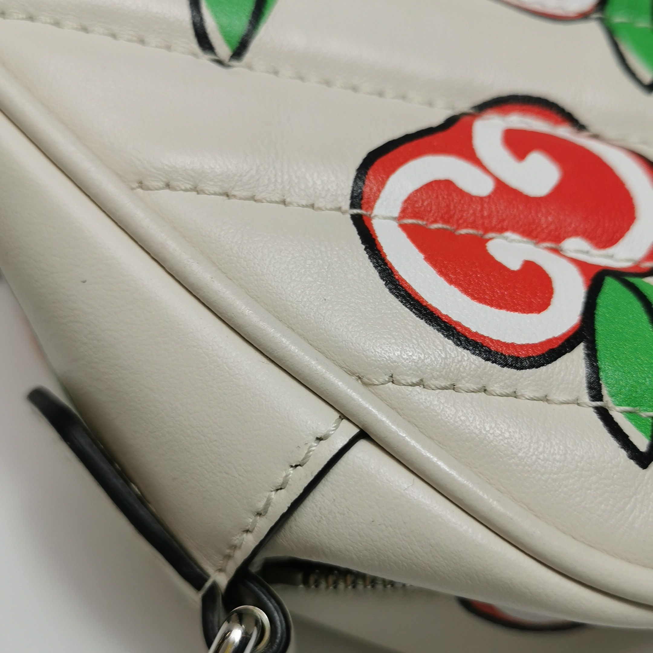 Gucci Gucci Women os Crossbody Bags Size ONE SIZE - 20 Thumbnail